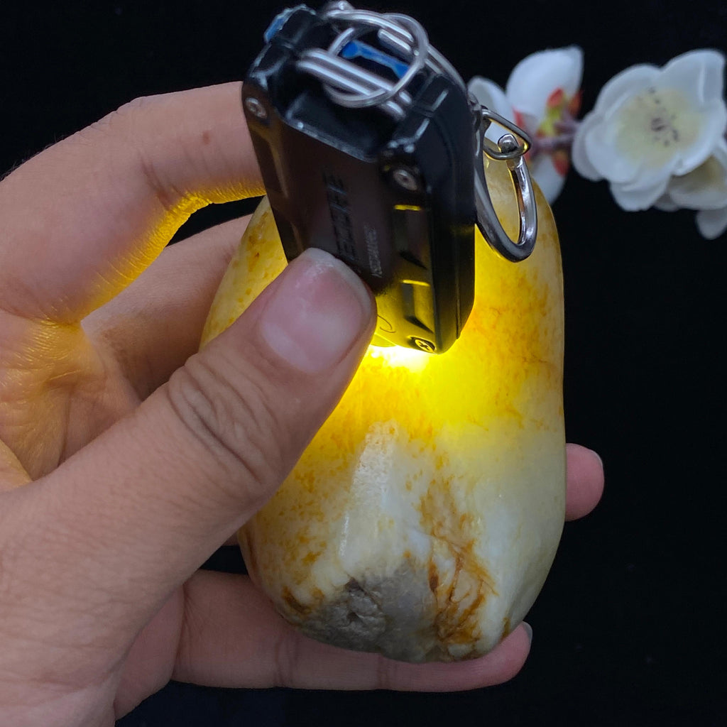 和田玉洒金皮籽料手把件（294.1g）
