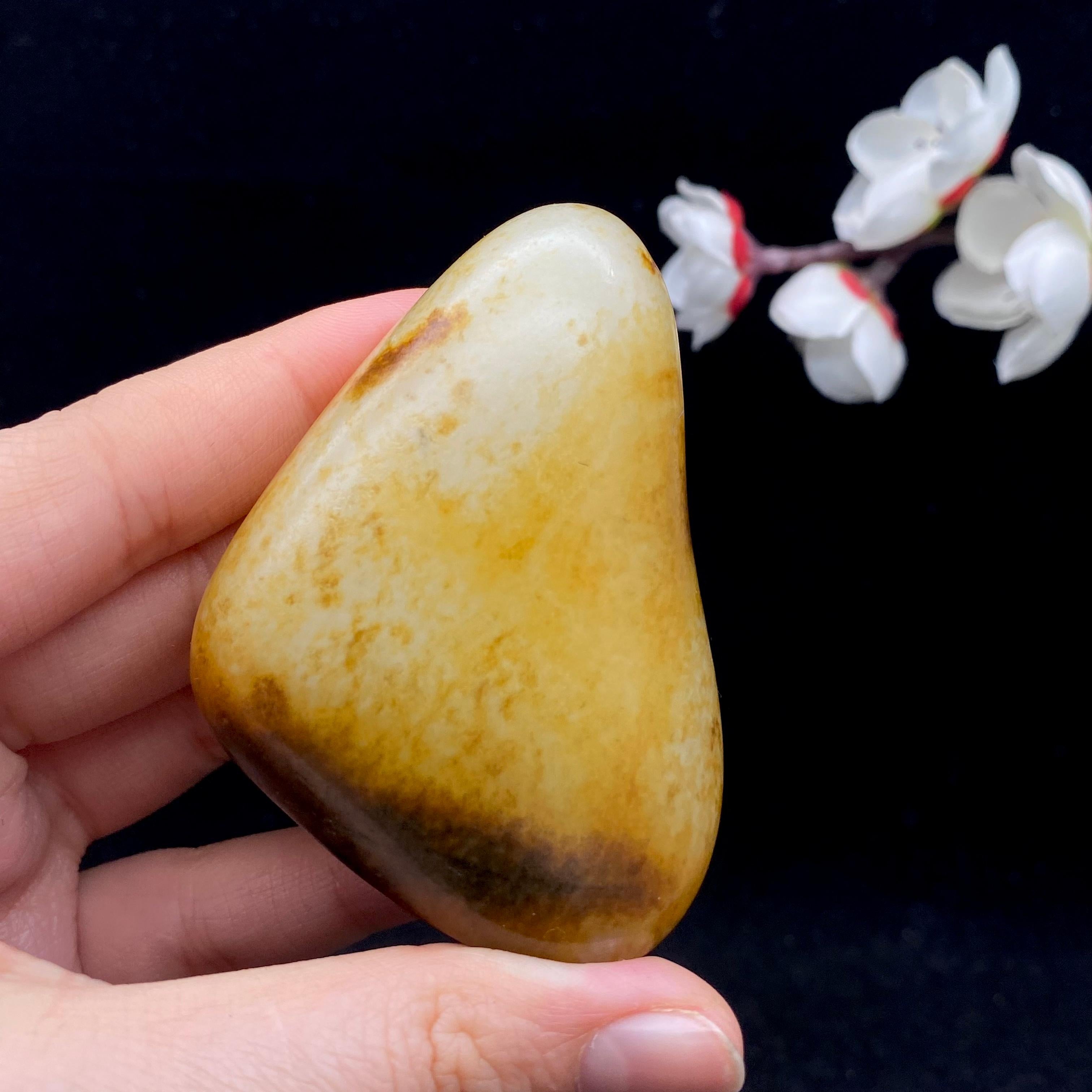 和田玉秋梨皮籽料（121.2g）