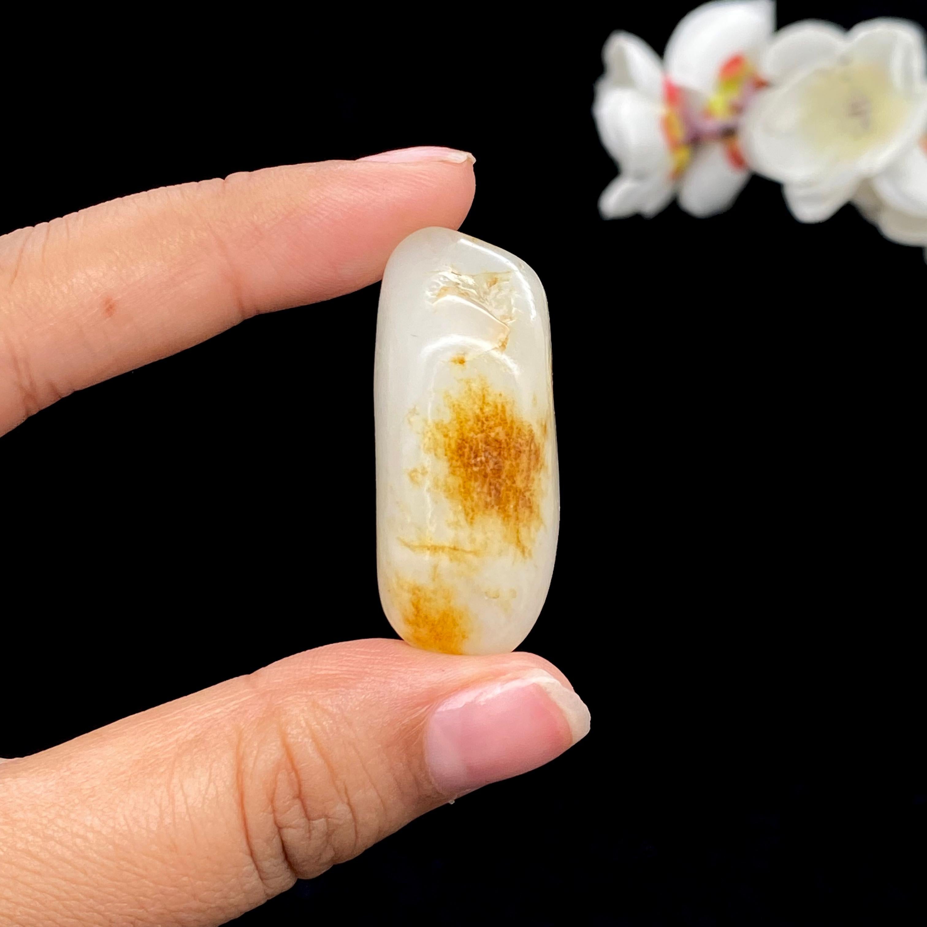 和田玉黄皮籽料（19.1g）
