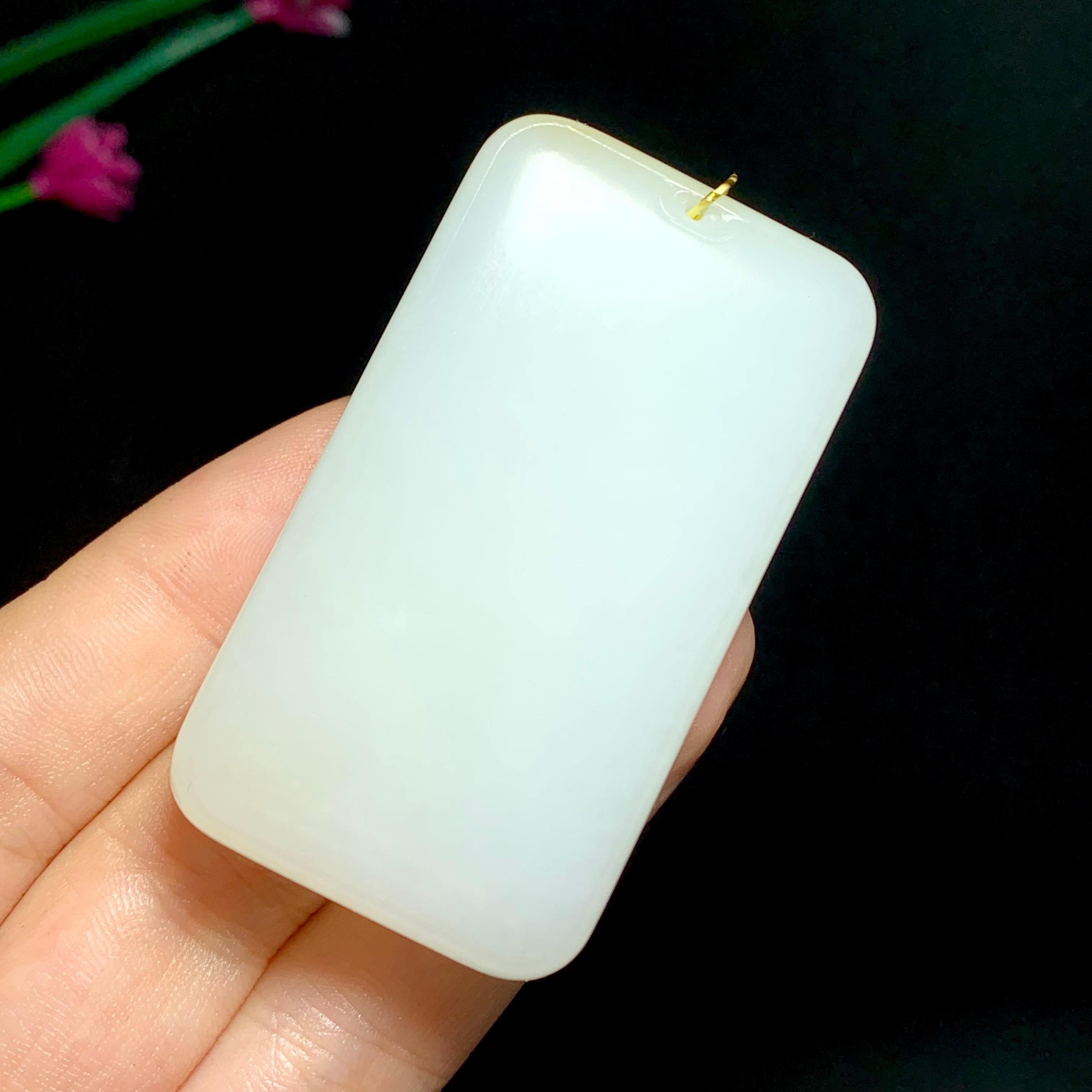 和田羊脂糖白玉无事牌（68.5g）