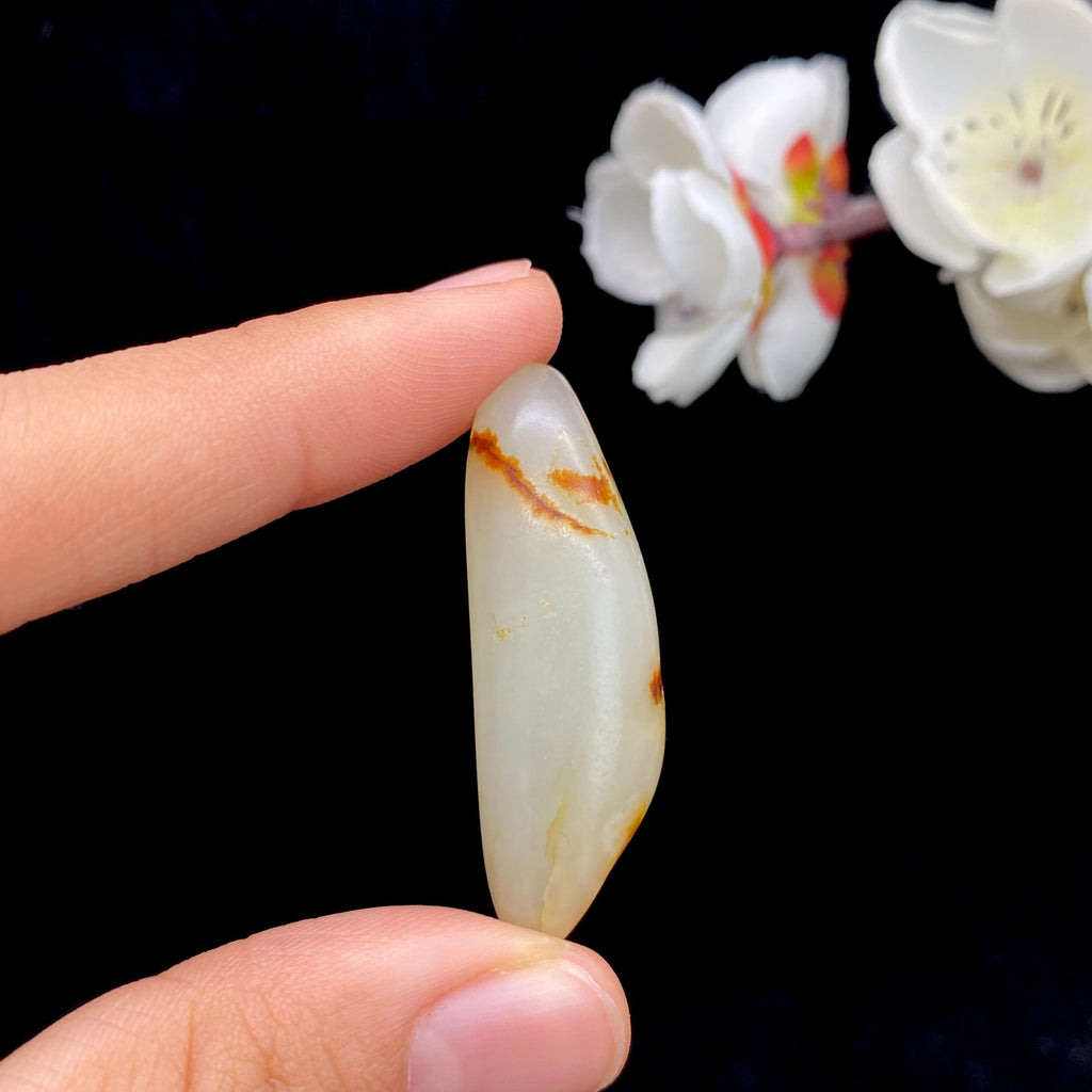和田玉黄皮籽料原石（13.7g）