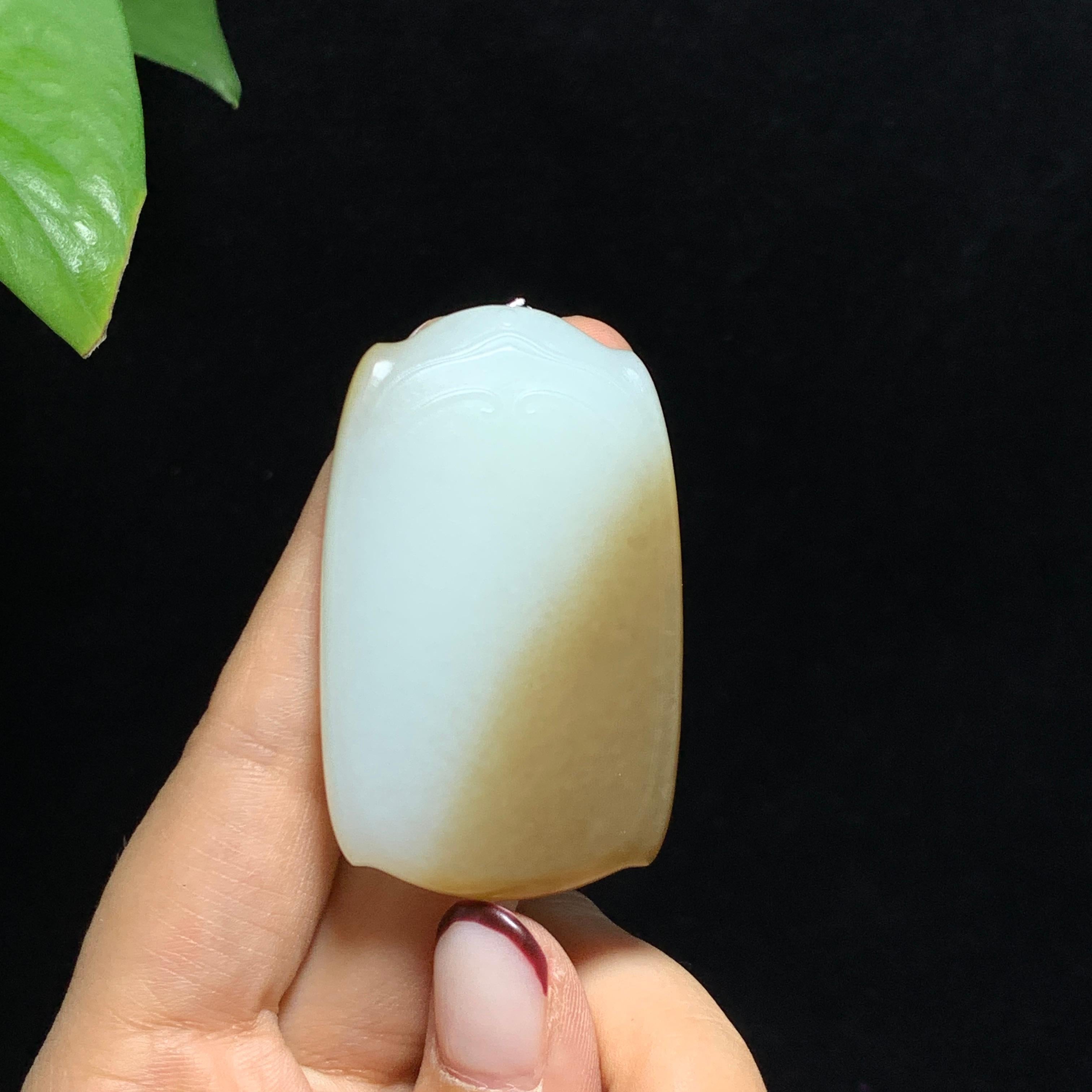 和田山料糖白玉无事牌挂件（40.6g）