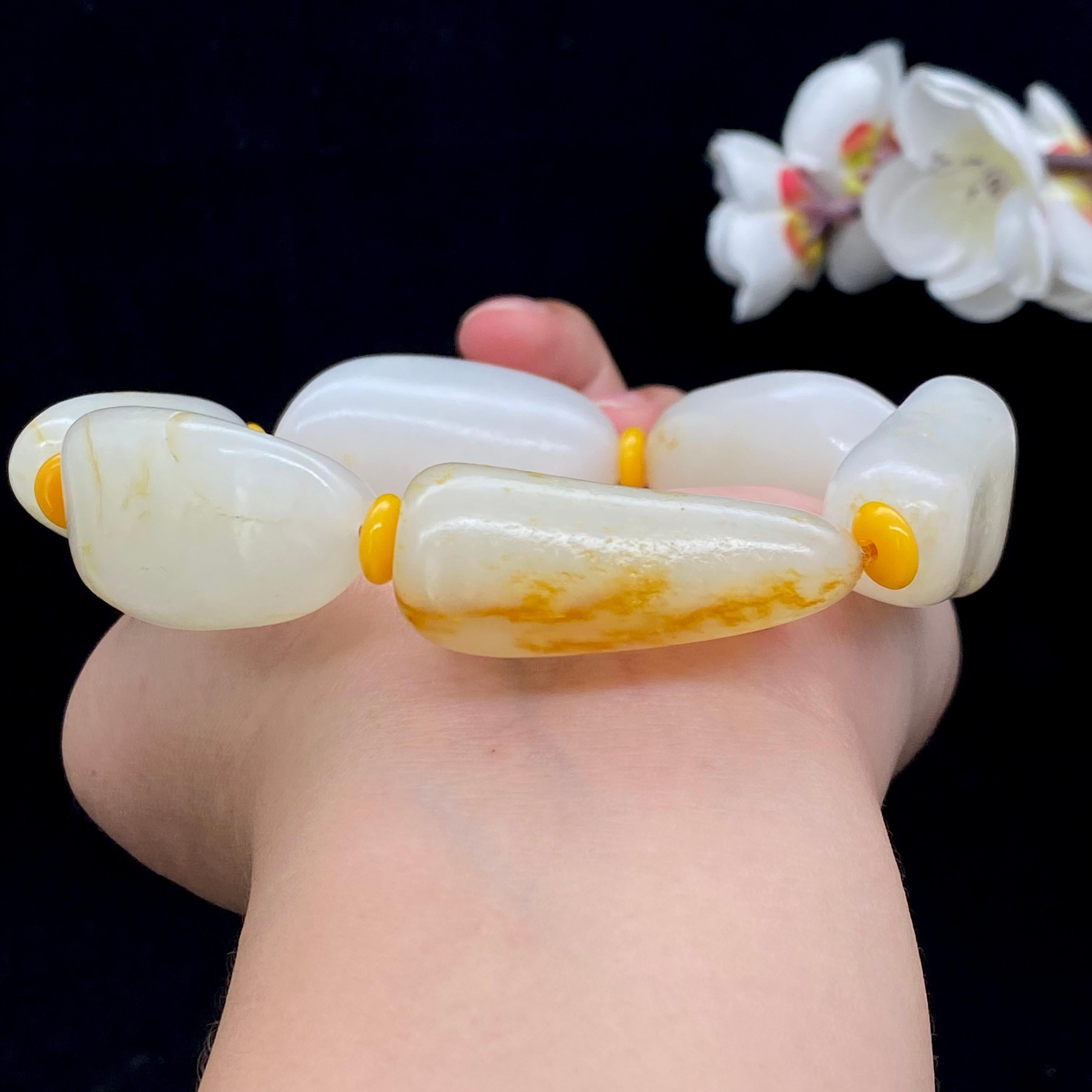 和田玉洒金皮籽料【精品男士手串】（124.6g）
