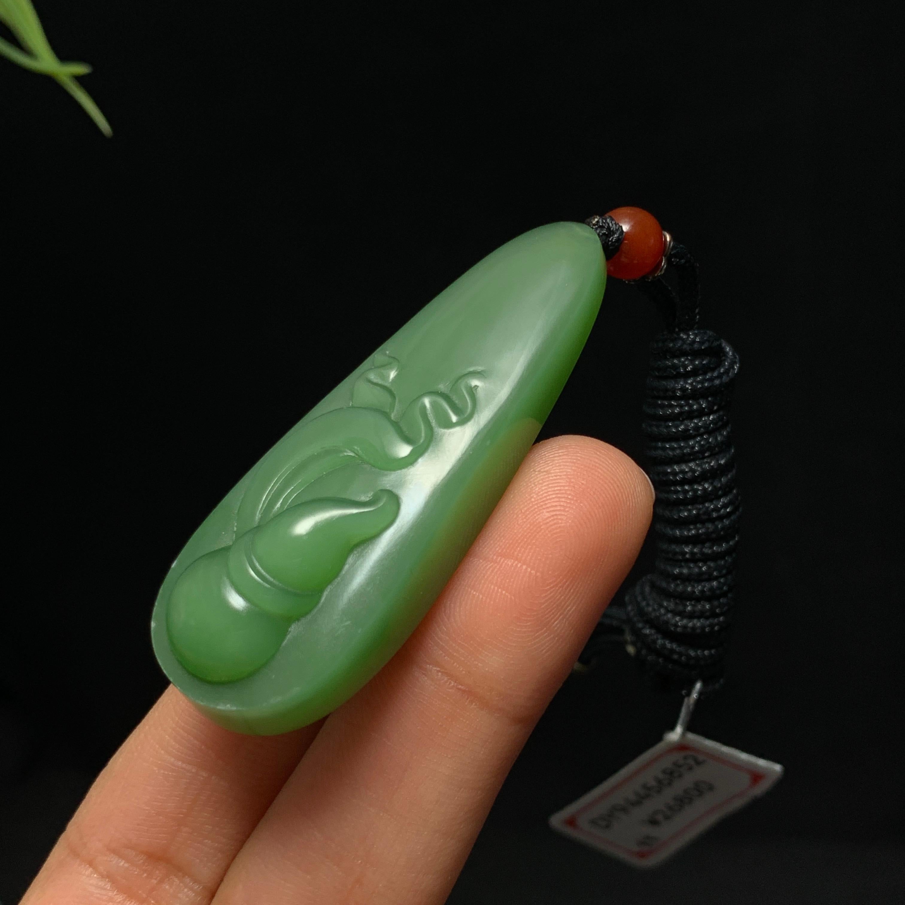 收藏级和田碧玉葫芦（20.0g）