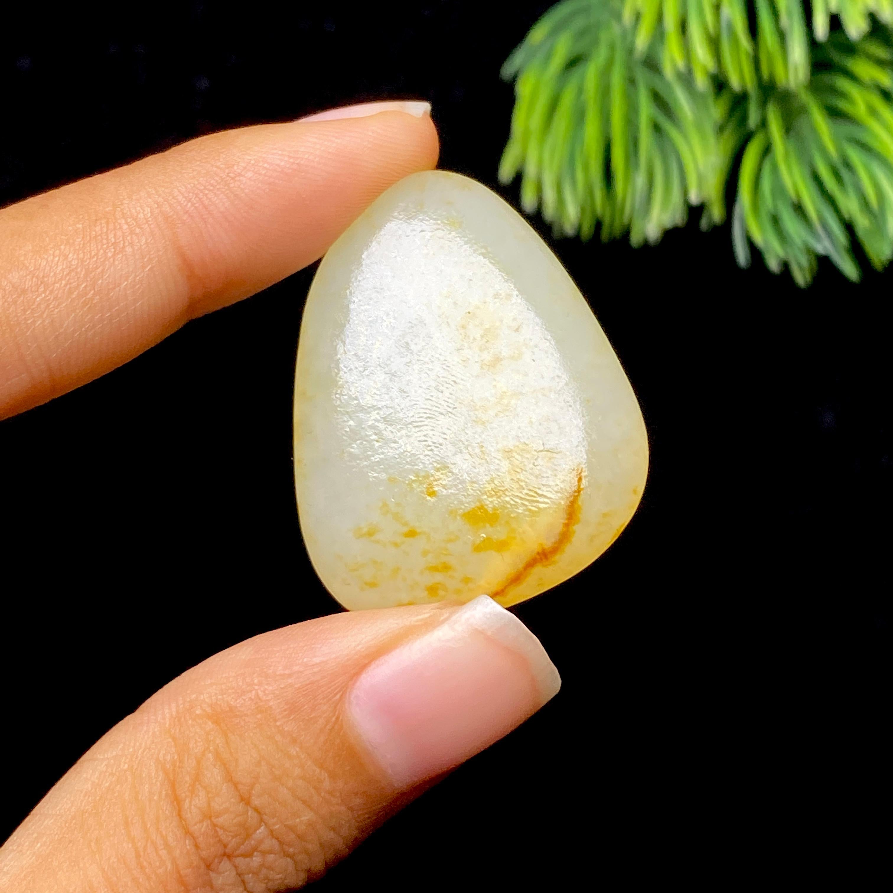 和田玉洒金皮籽料（13.94g）
