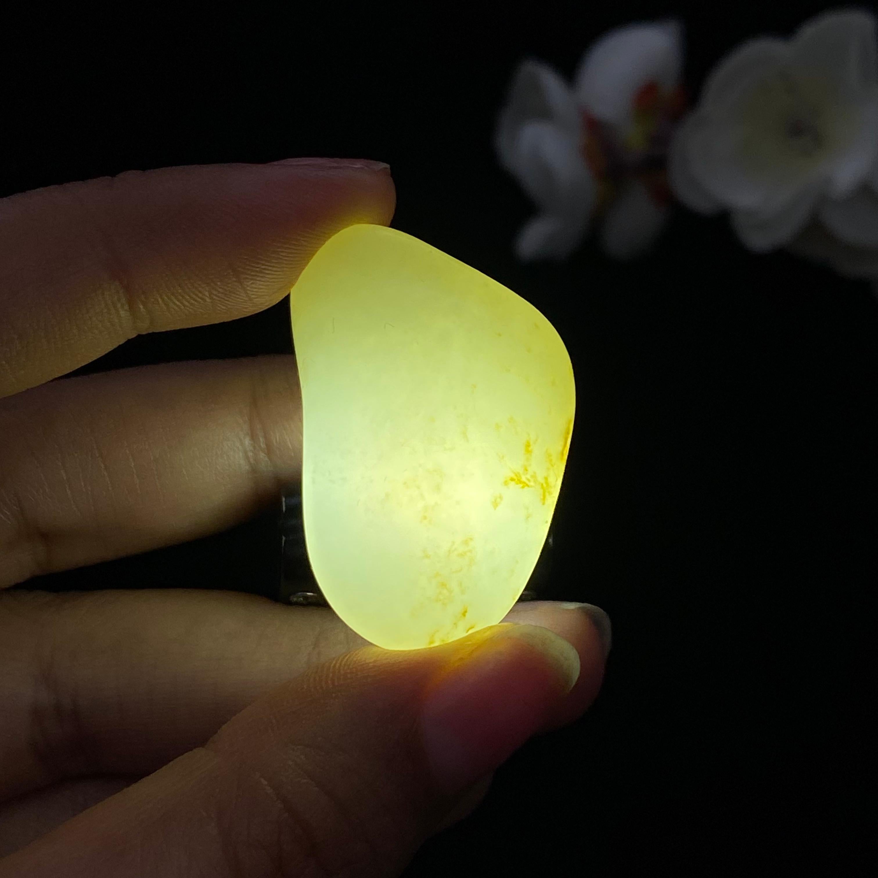 和田玉青白玉籽料挂件（16g）
