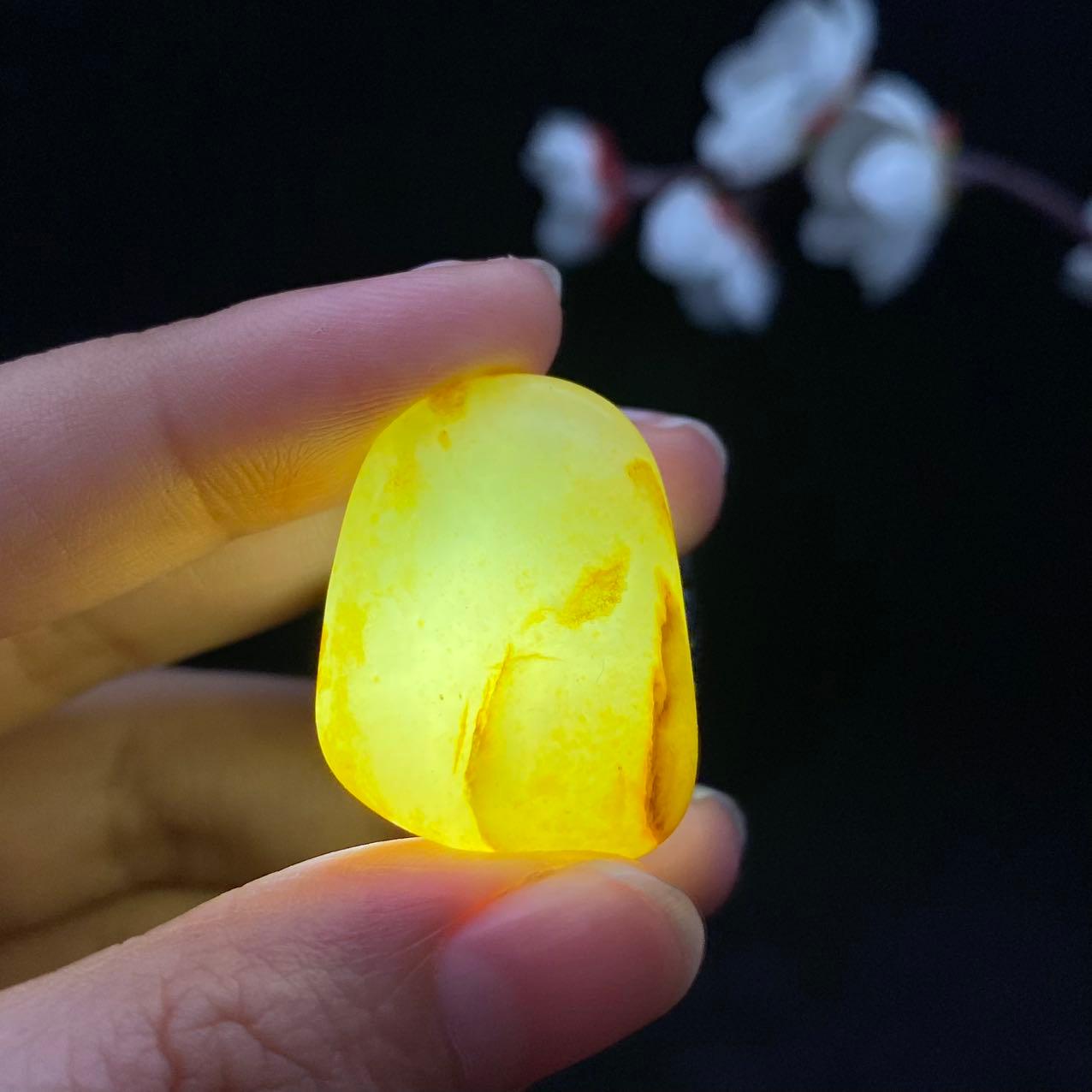 【超值推荐】和田玉洒金皮籽料吊坠籽（11.4g）