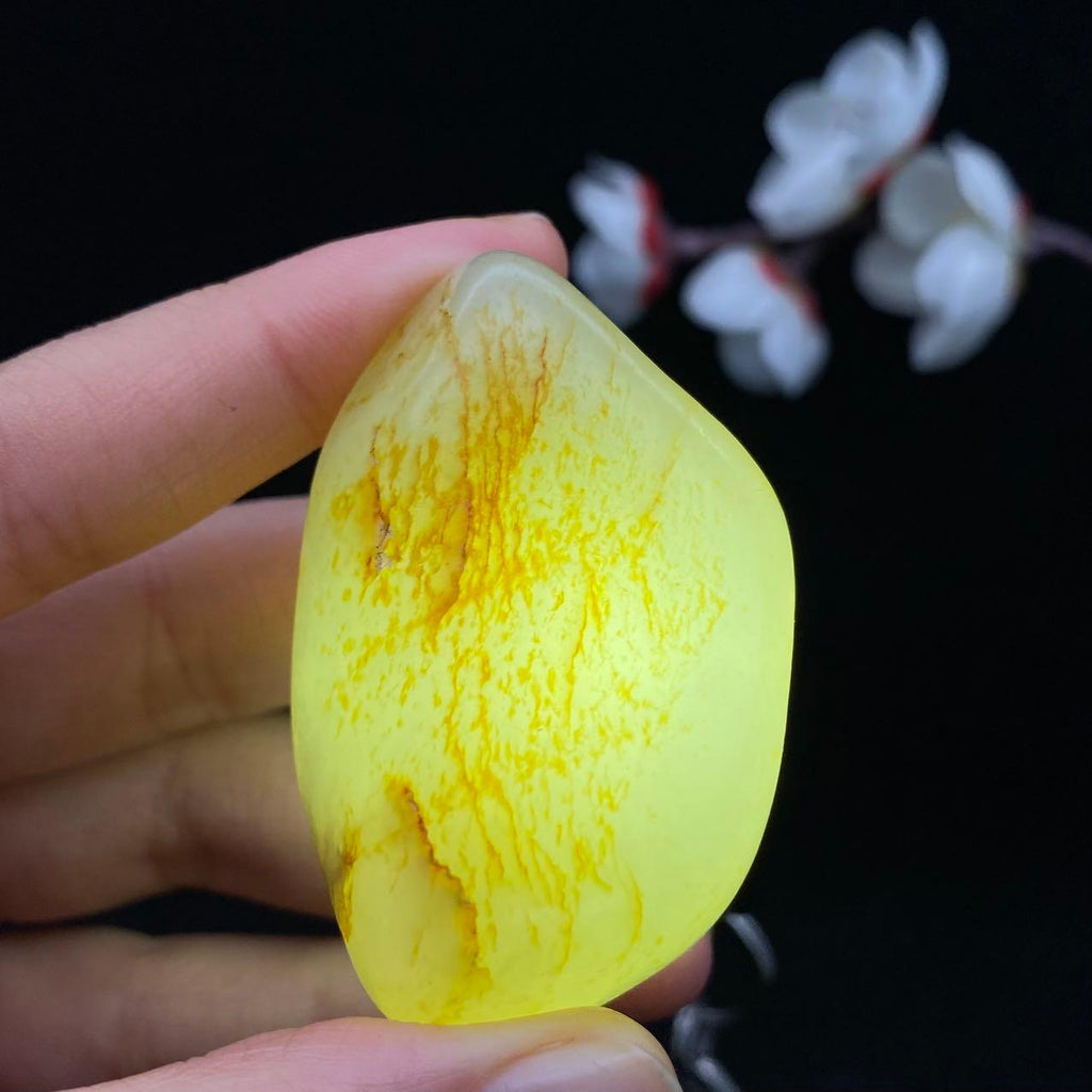 和田玉洒金皮籽料（64.3g）