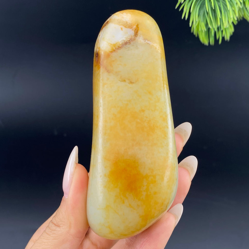 和田玉洒金皮籽料把件（280.31g）