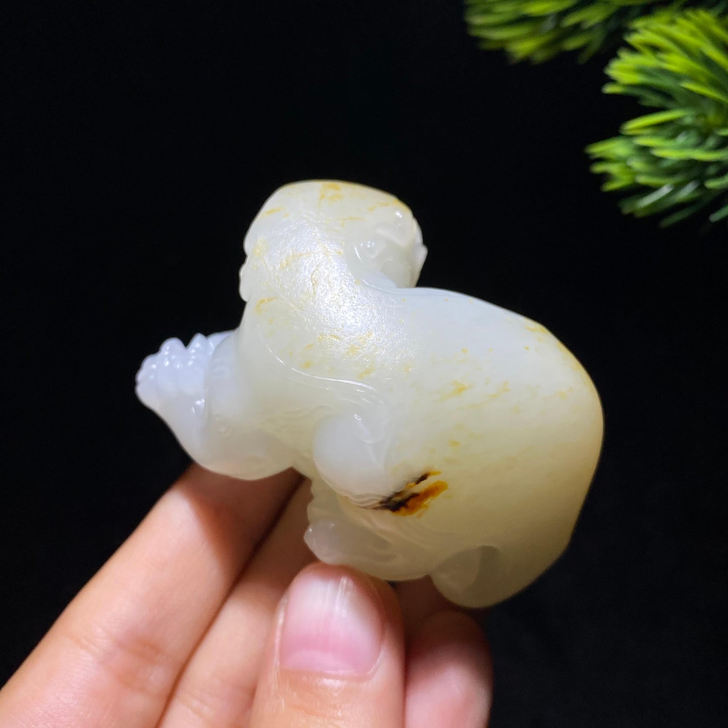 和田玉籽料貔貅把件（86.2g）