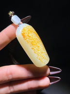 和田玉籽料无事牌（61.2g）