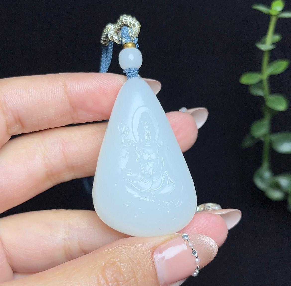 和田玉羊脂白玉大势至菩萨（32.0g）