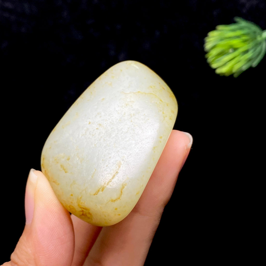 和田玉洒金皮籽料（67.4g）