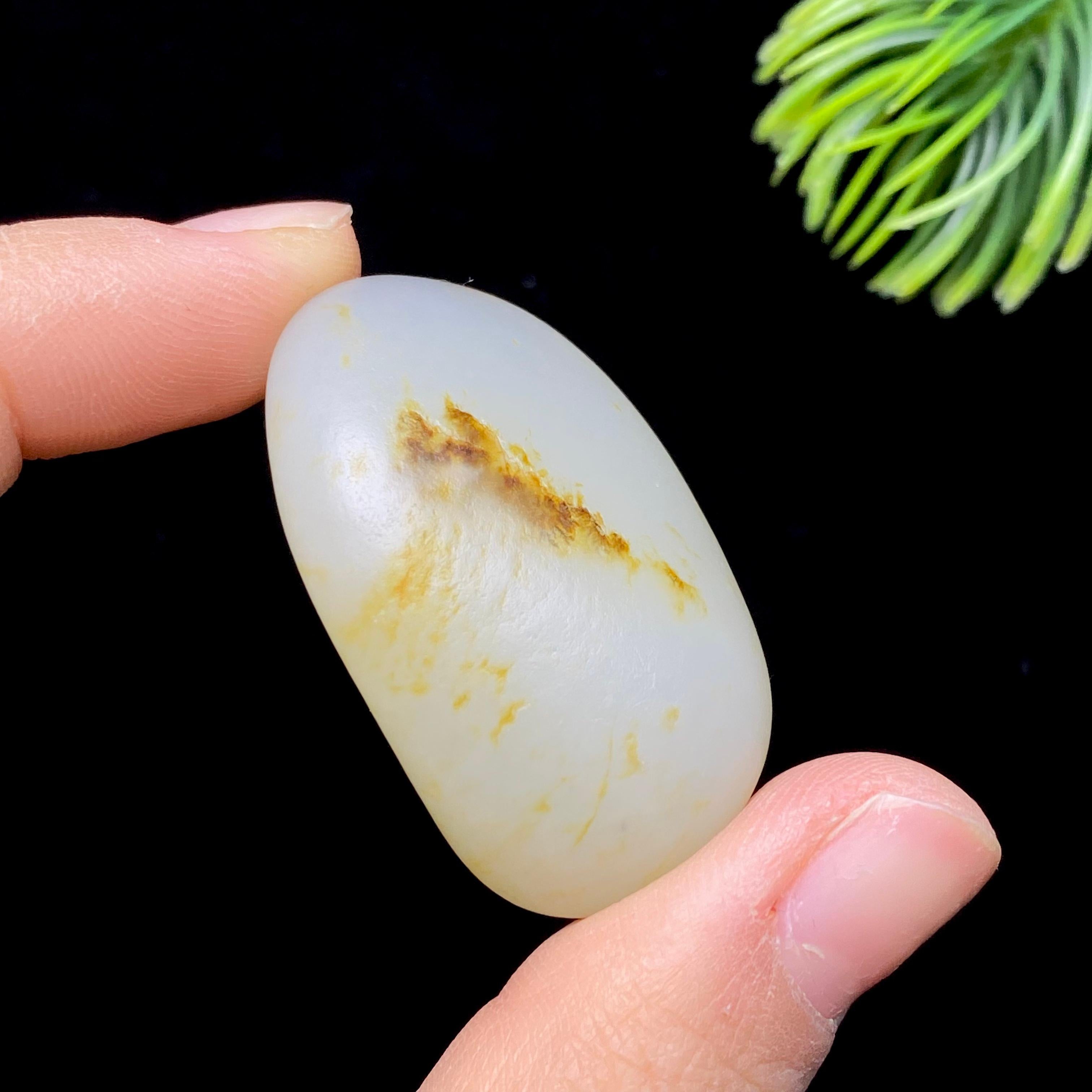 和田玉洒金皮籽料（22.1g）