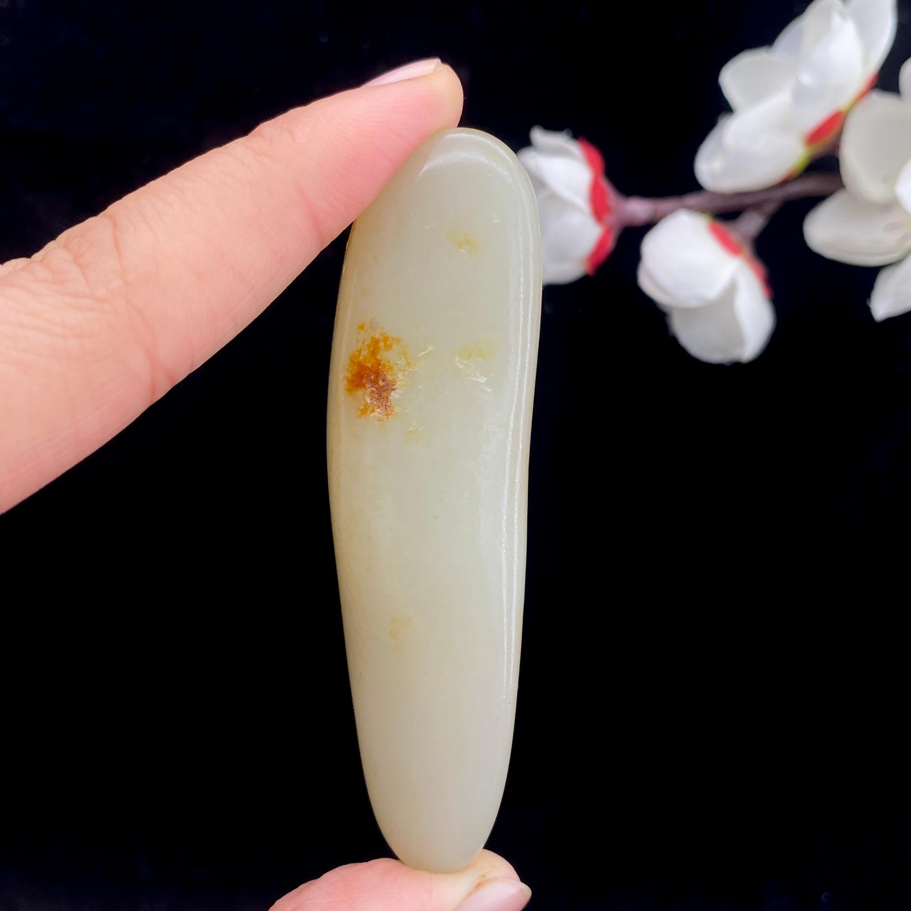 和田玉洒金皮籽料原石（67.8g）