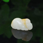 和田玉洒金皮籽料太平有象挂坠（18.1g）