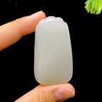 和田玉籽料无事牌（31.9g）