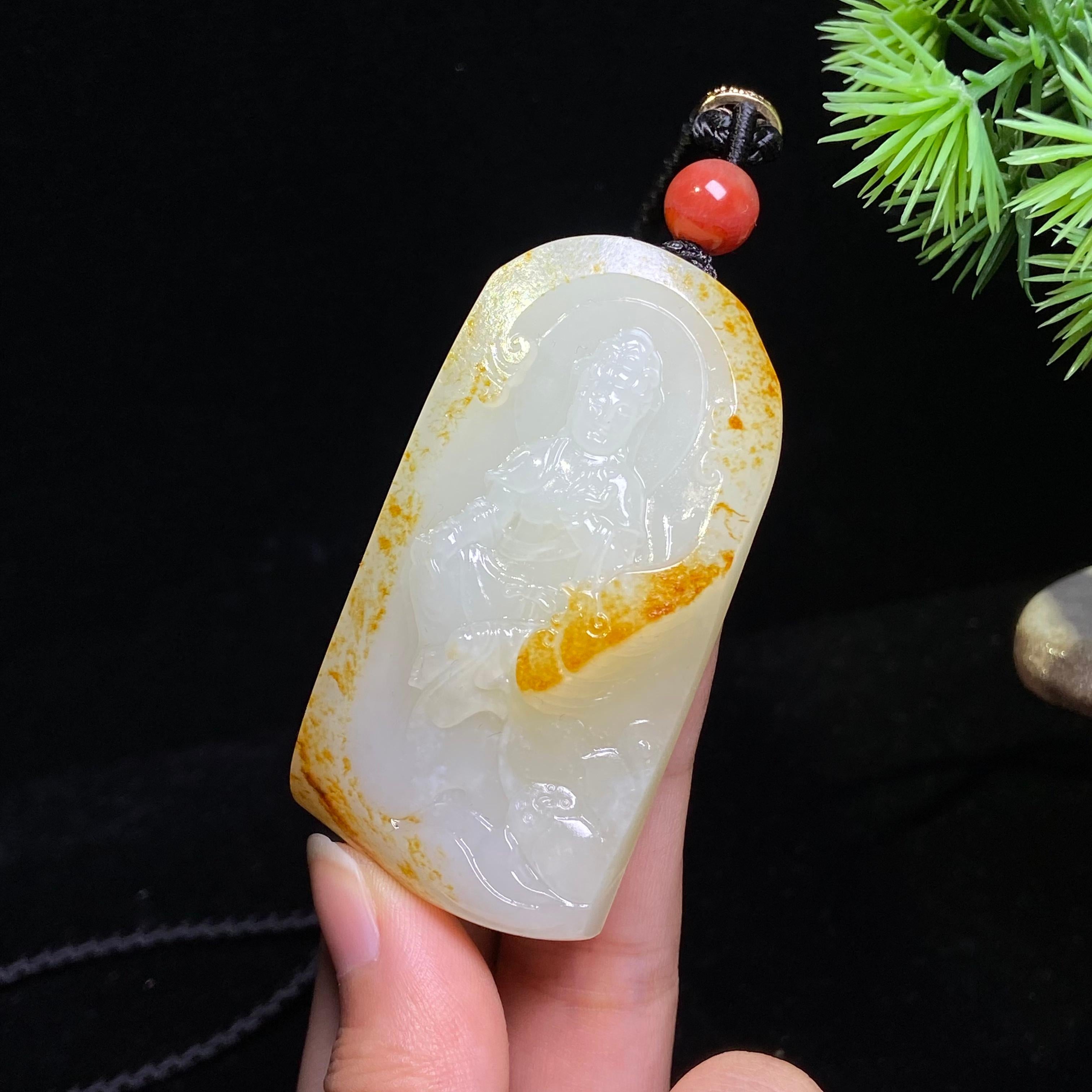 和田玉籽料观音（51.4g）