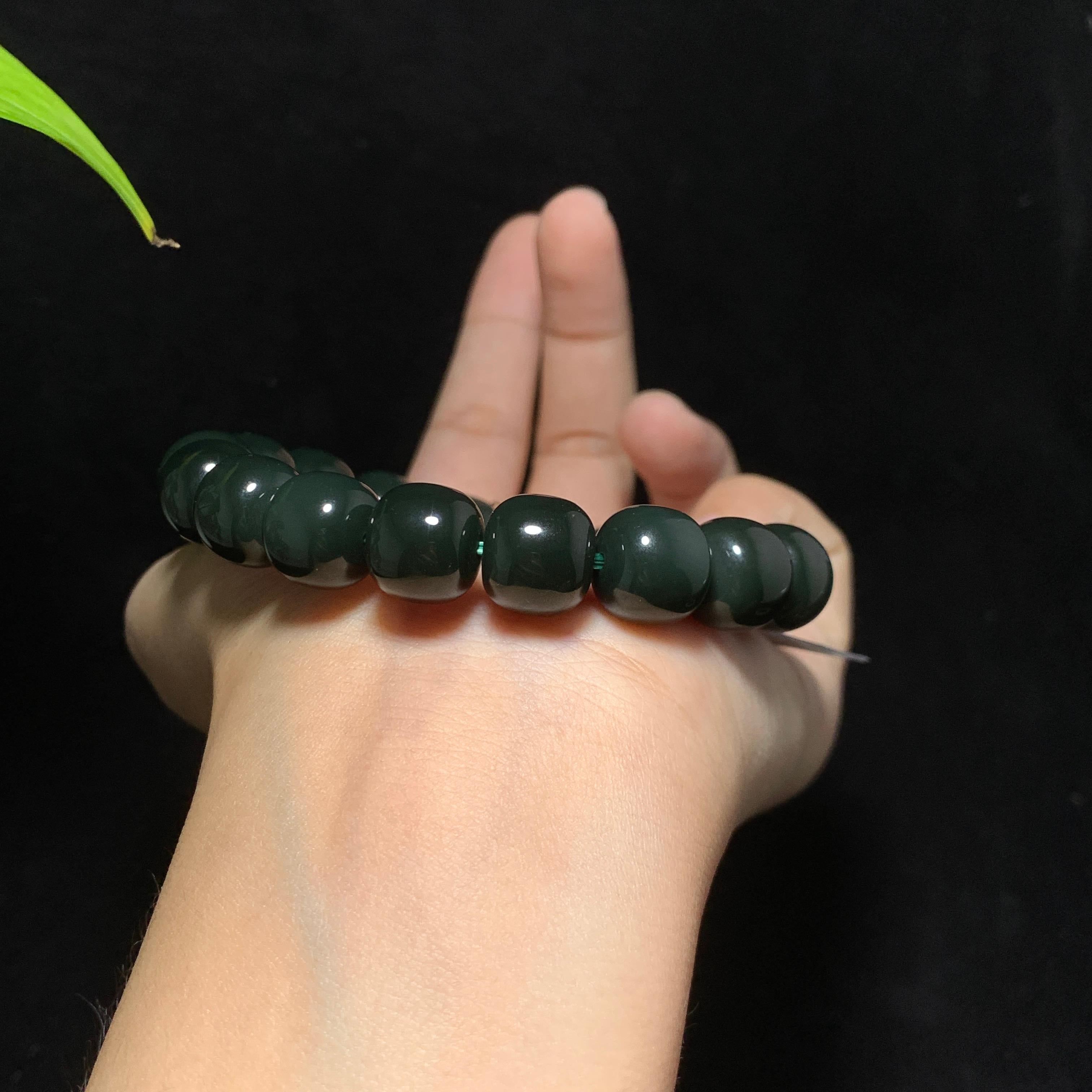 塔青一细老型珠手串（53.2g）