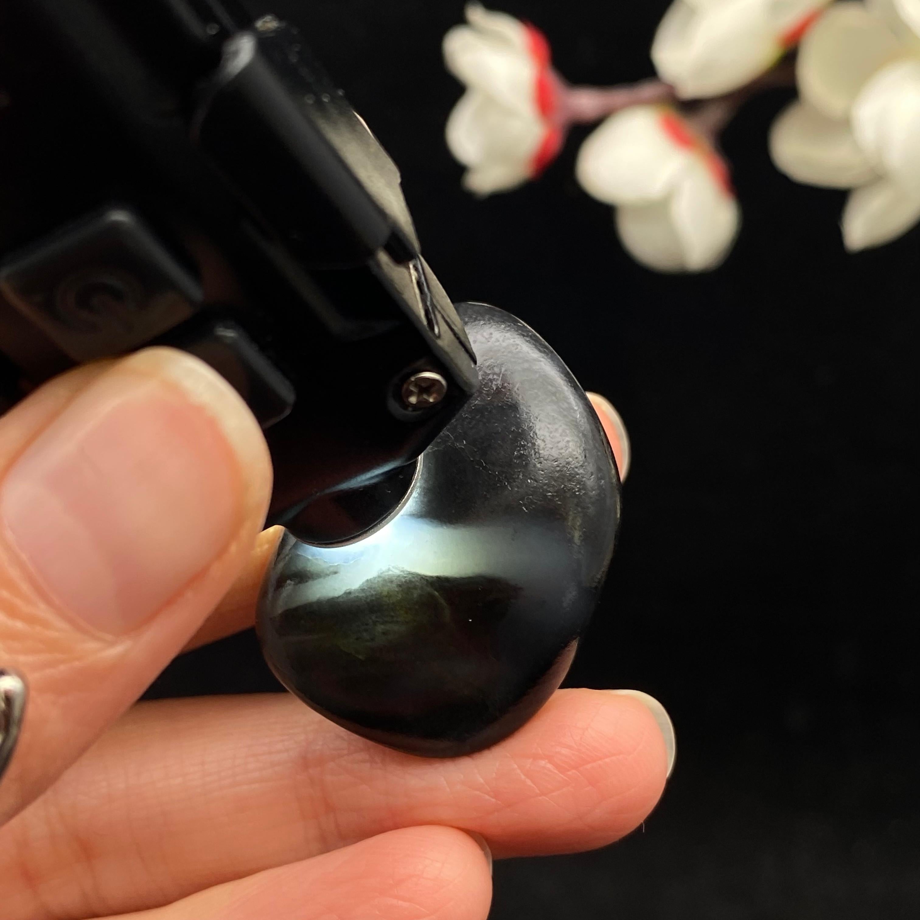 和田玉青花籽料（18.2g）