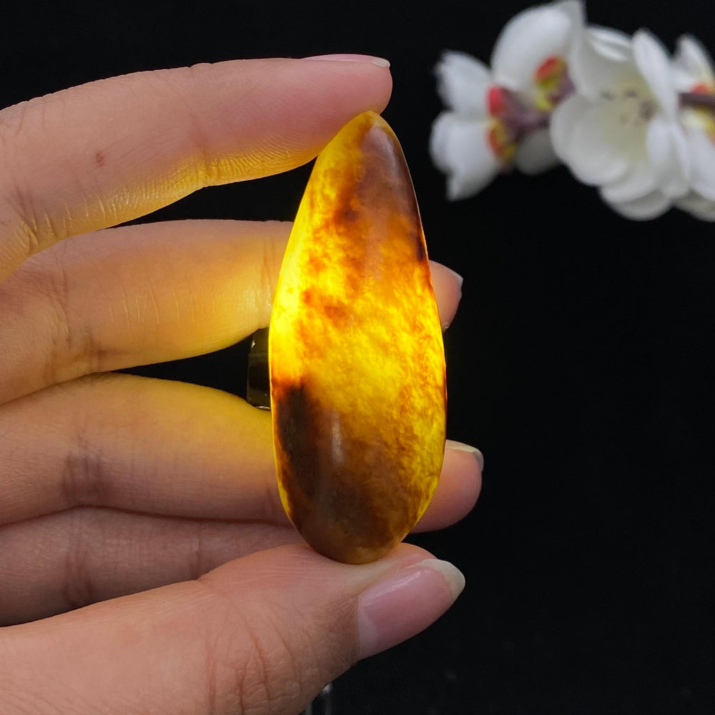 和田玉聚黄皮籽料挂件（22.7g）