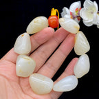 和田玉洒金皮籽料【精品手串】（106.3g）