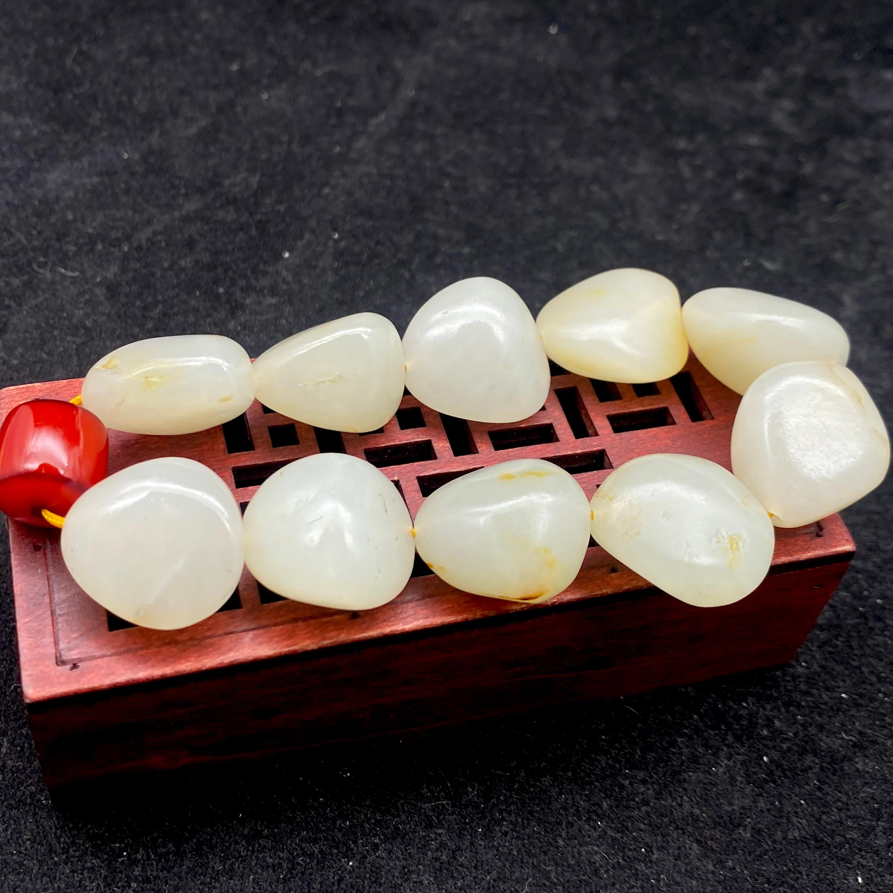 和田玉洒金皮【精品手串】（74.4g）