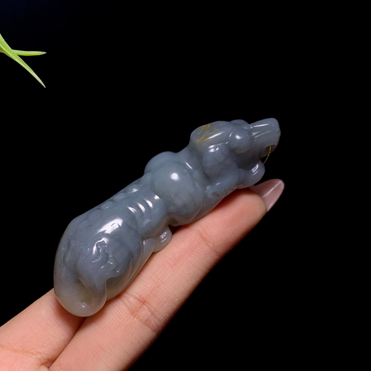 和田玉籽料青花旺财手把件（g）