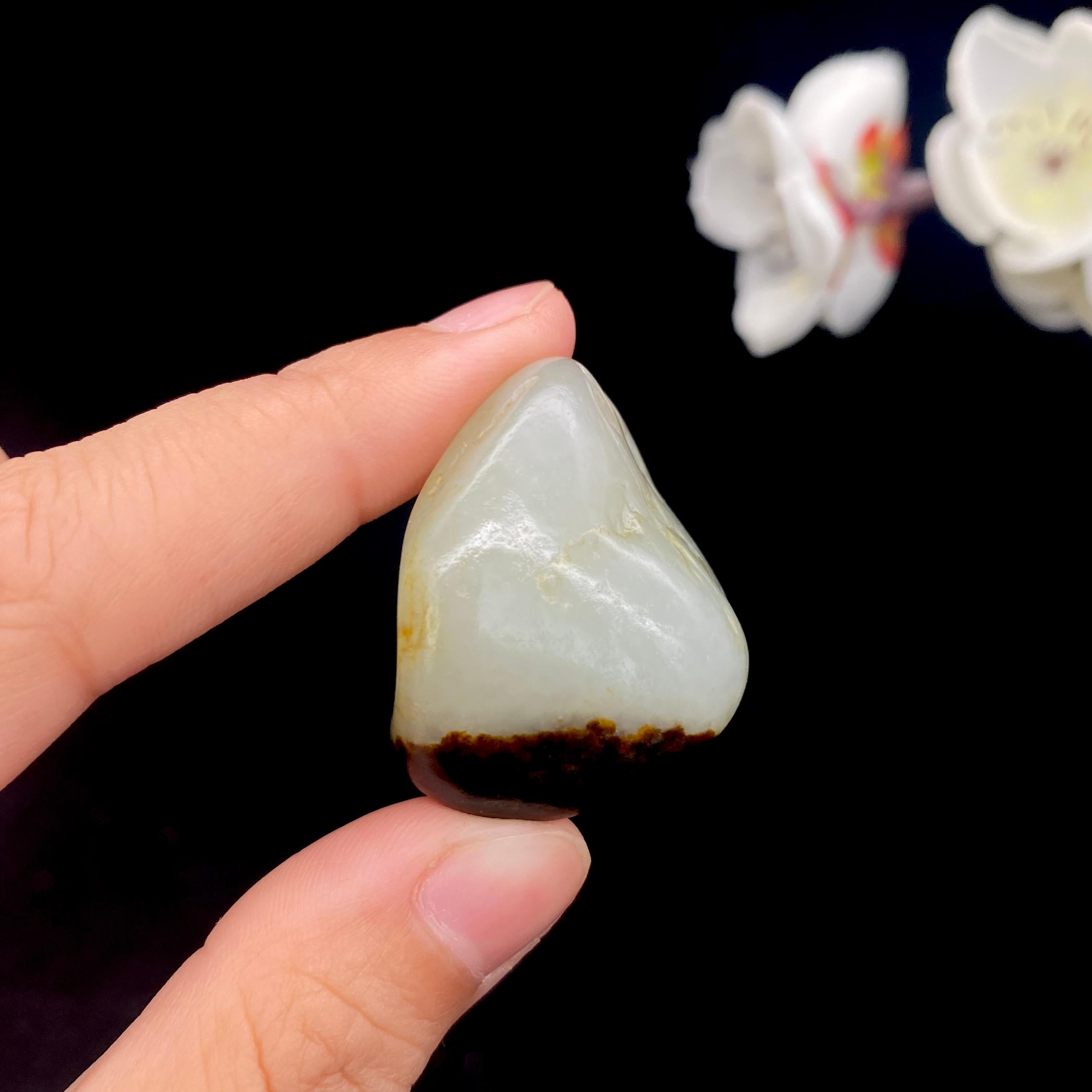 和田玉聚黑皮籽料挂件（20.7g）