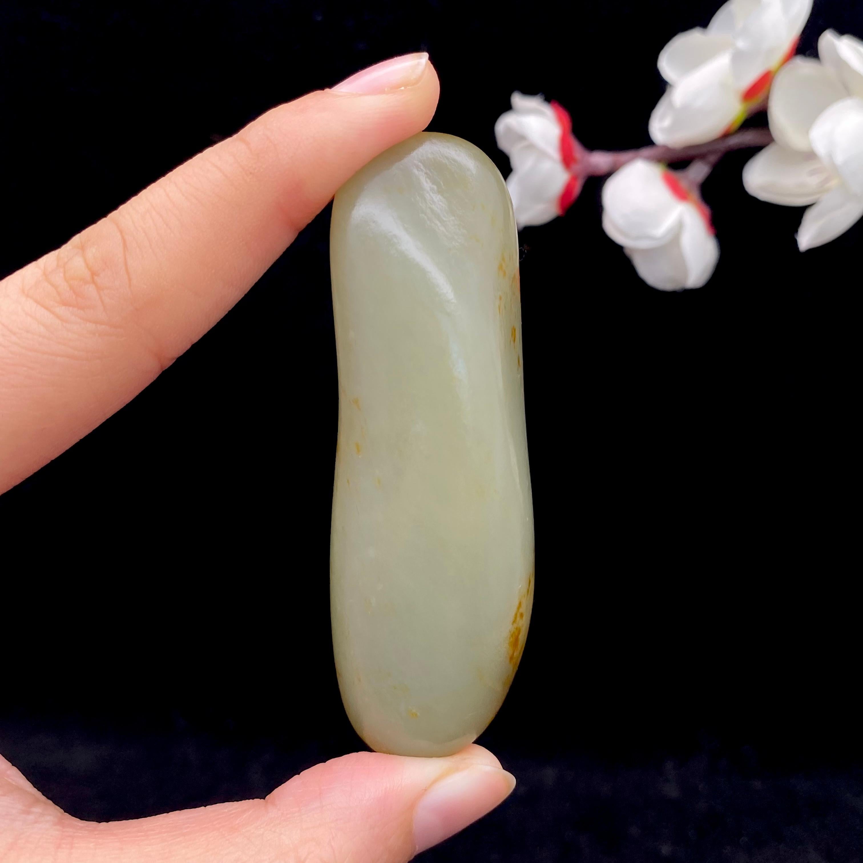 和田玉洒金皮籽料原石（66g）