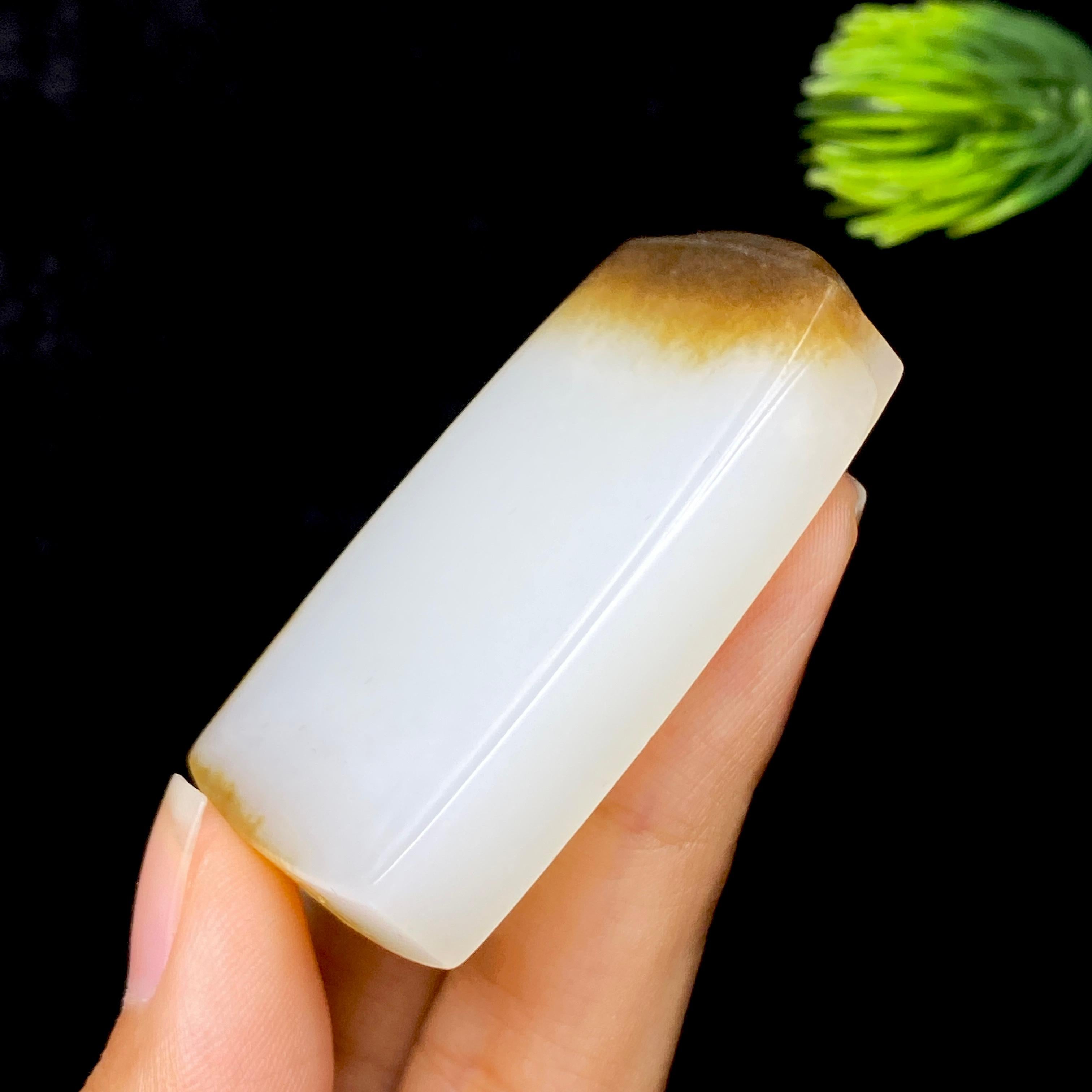 和田玉糖白无事牌（37.6g）