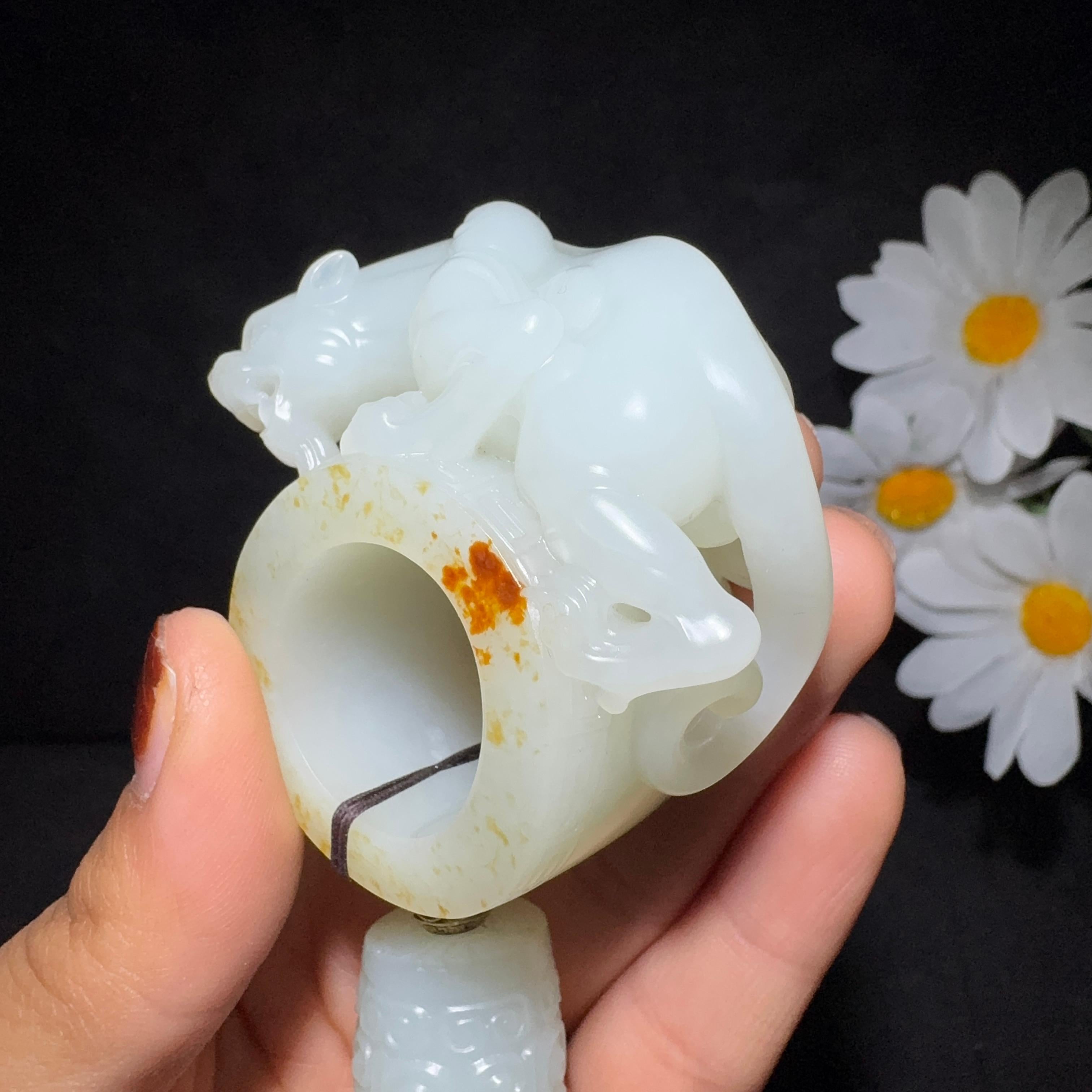 和田玉籽料扳指（123.7g）