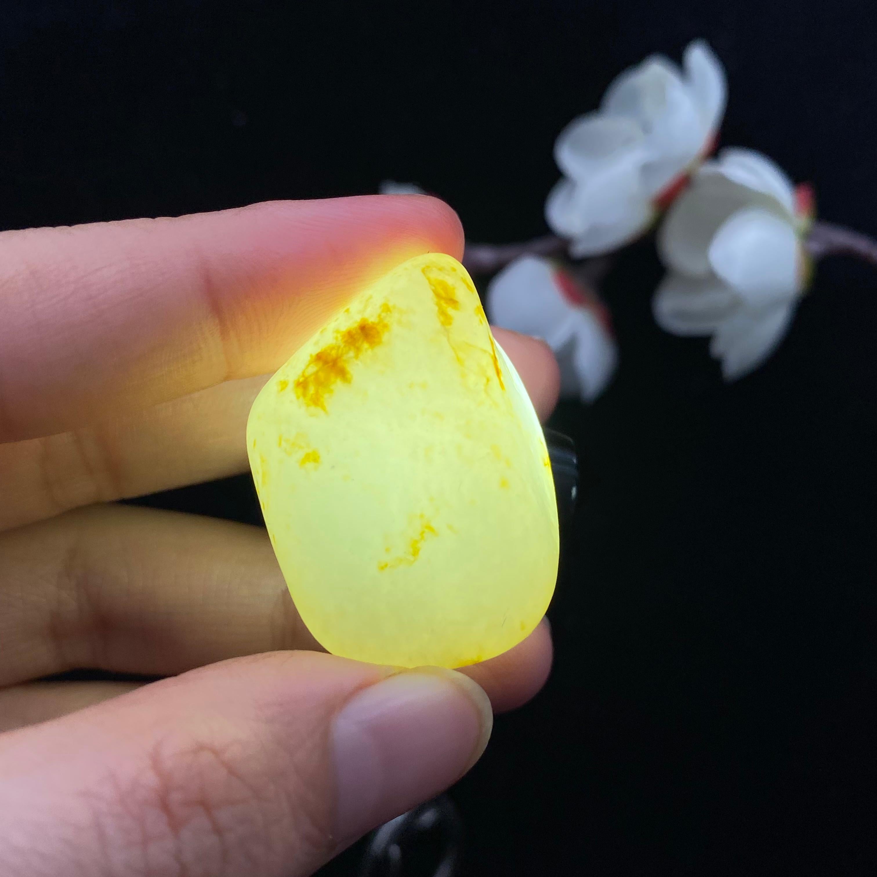 和田玉洒金皮籽料（19.5g）