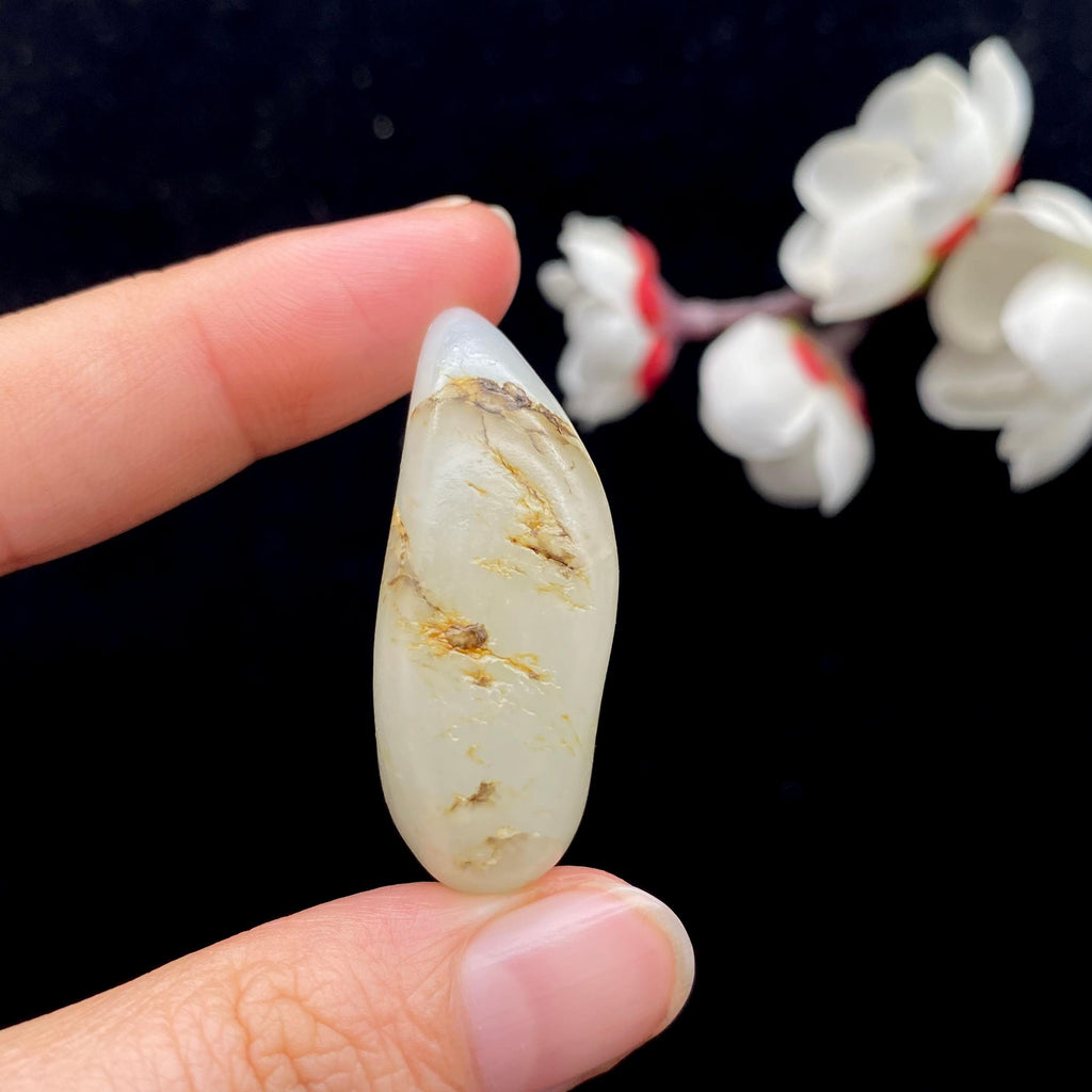 和田玉白玉籽料（23.7g）