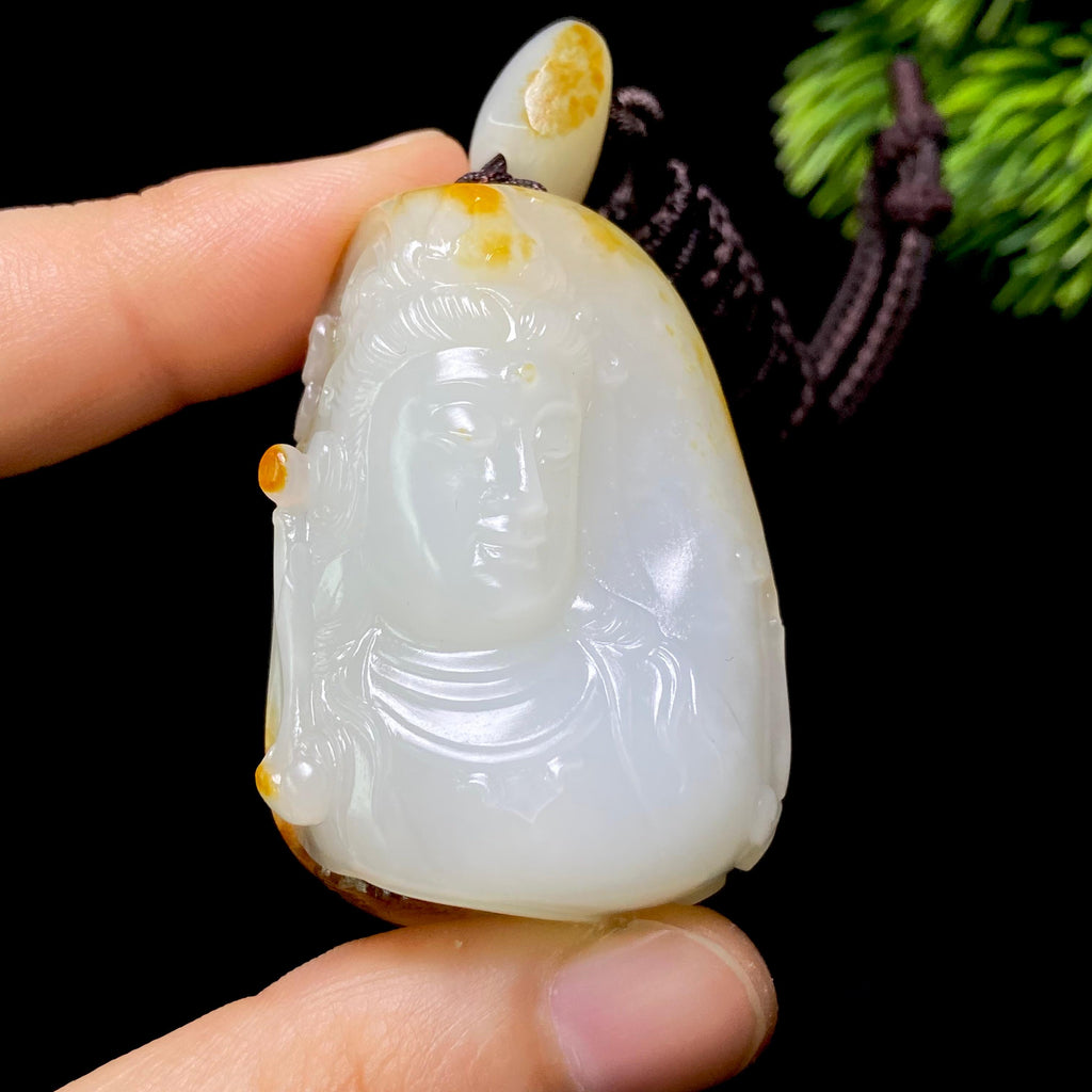 和田玉籽料观音（56.0g）