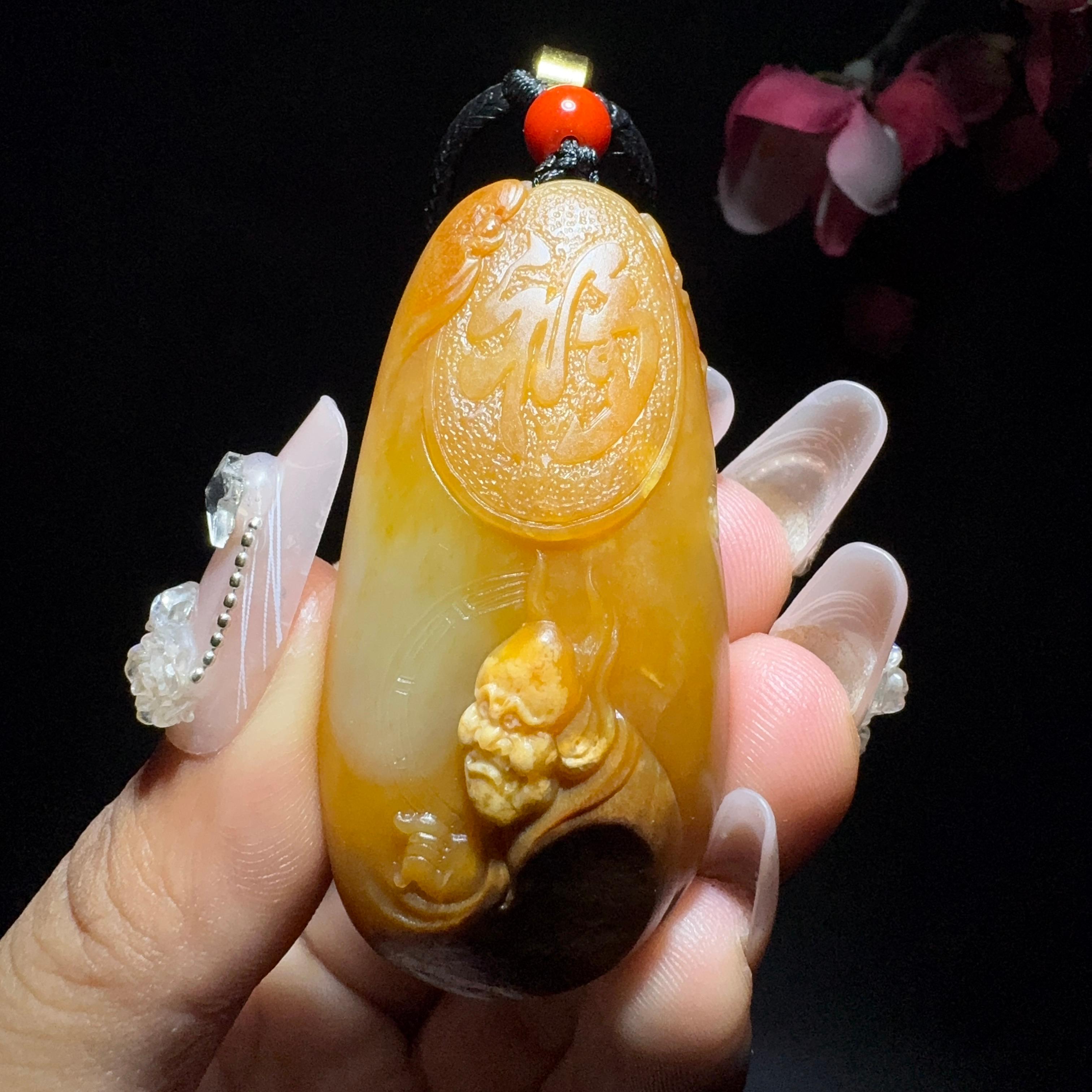 和田玉籽料挂件钟馗（38.2g）