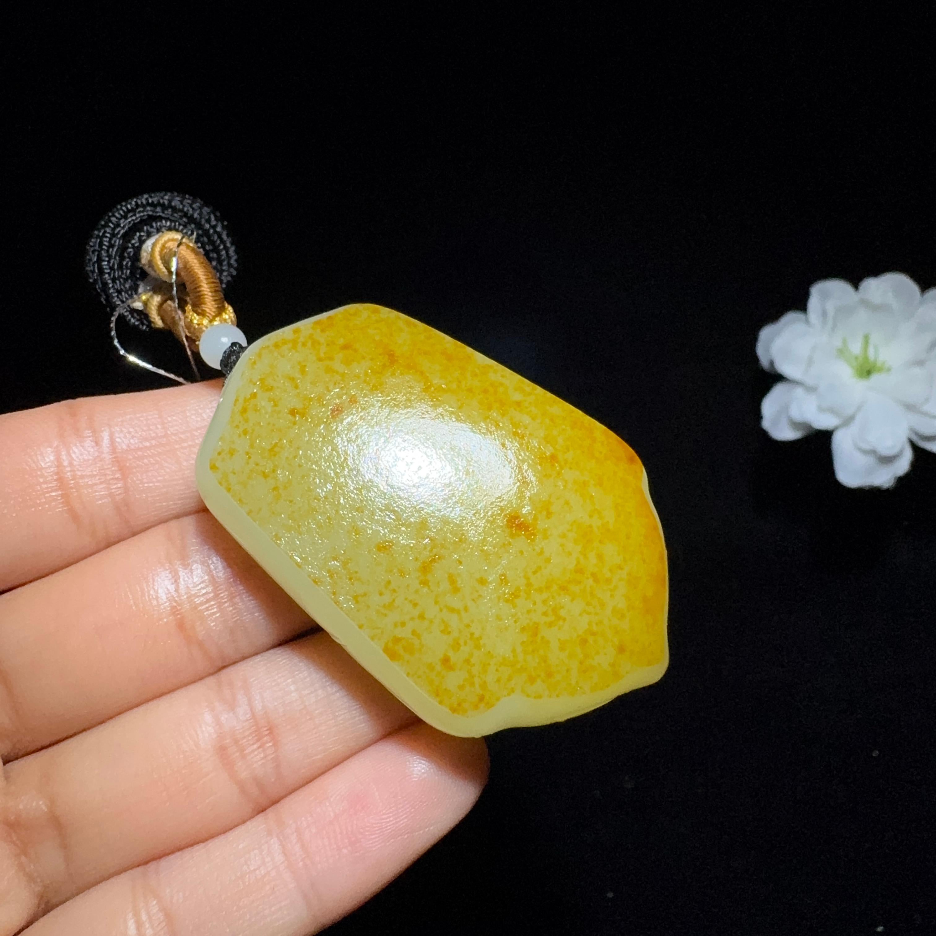 和田玉籽料平安无事牌（53.8g）