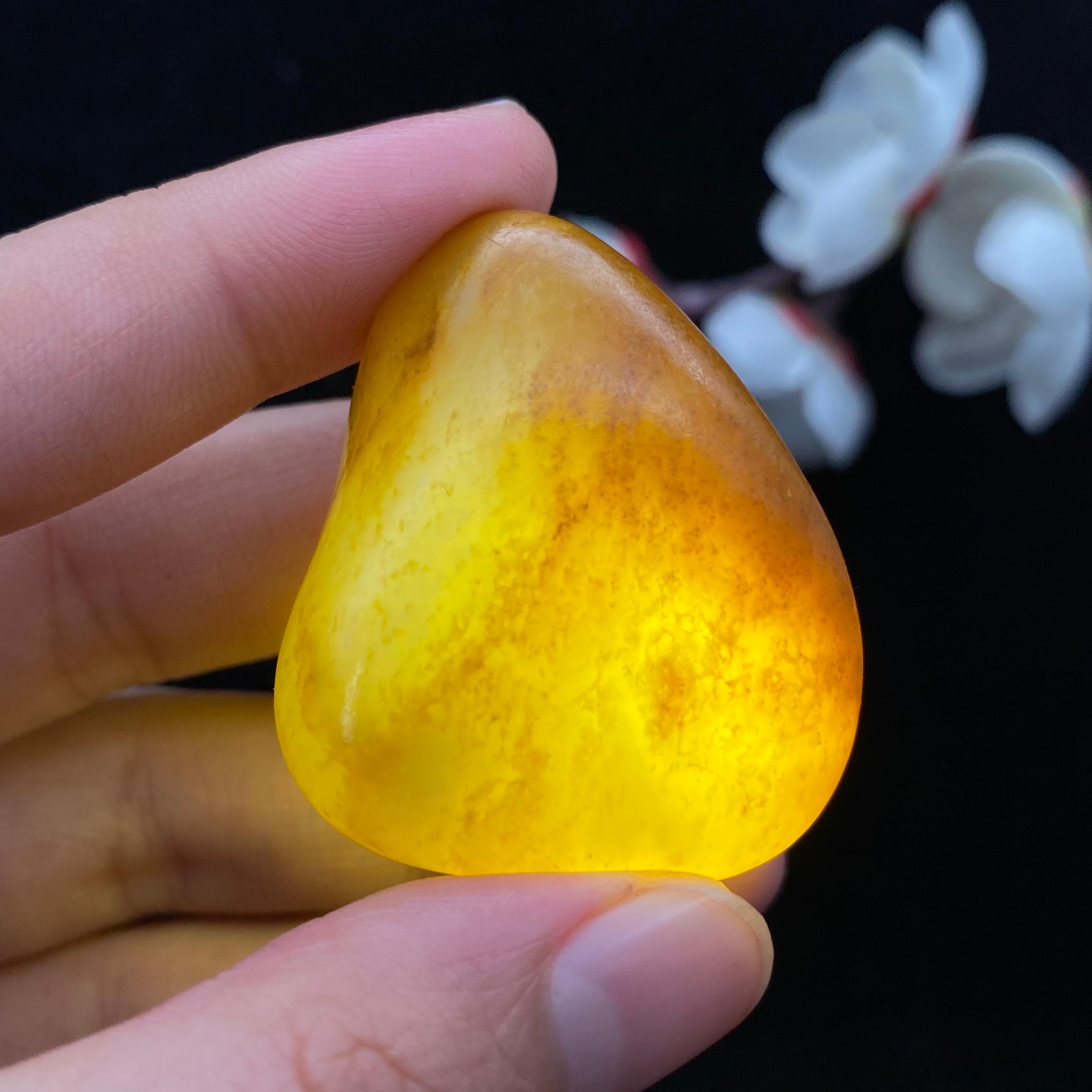和田玉聚黄皮籽料（31.8g）