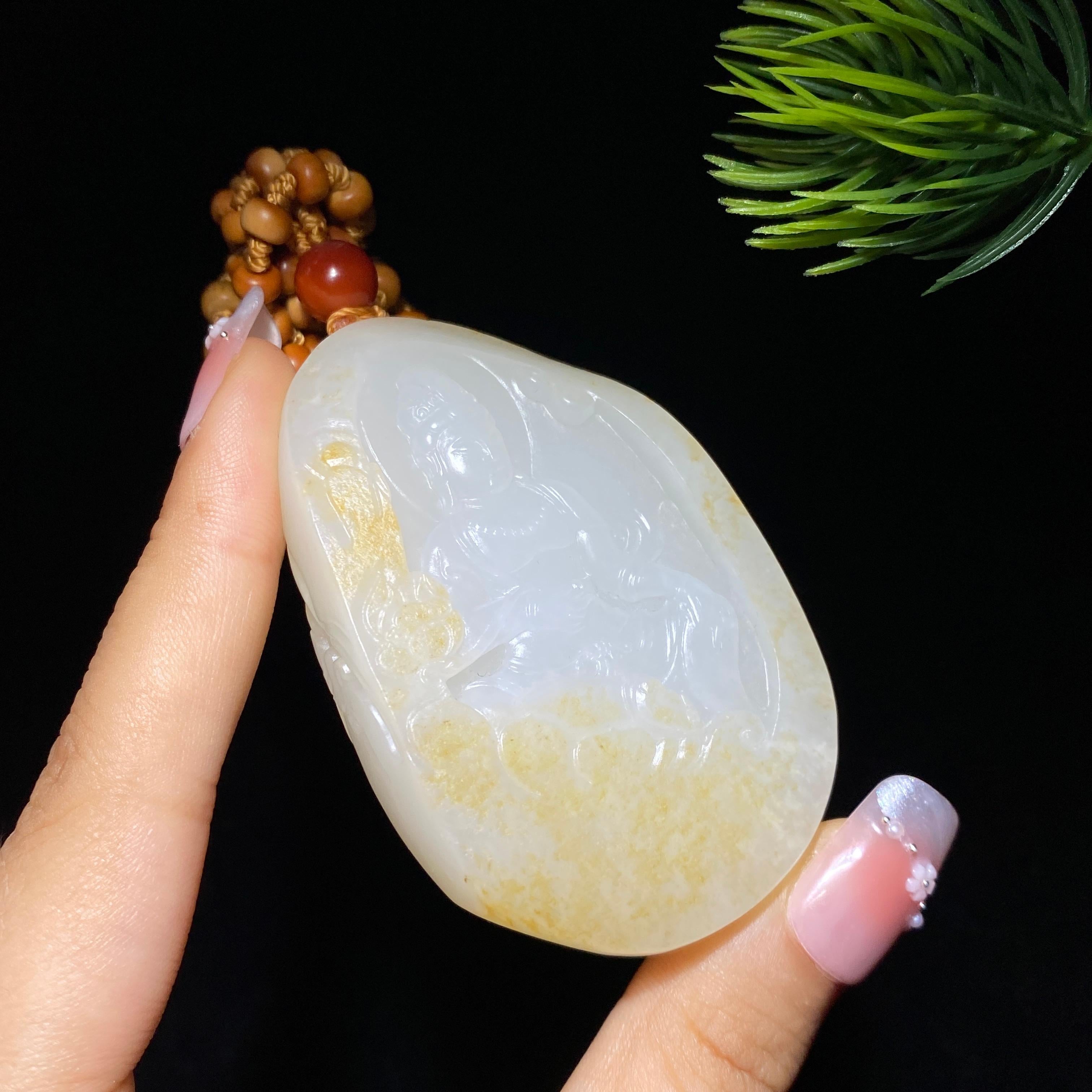 和田玉籽料观音（92.8g）