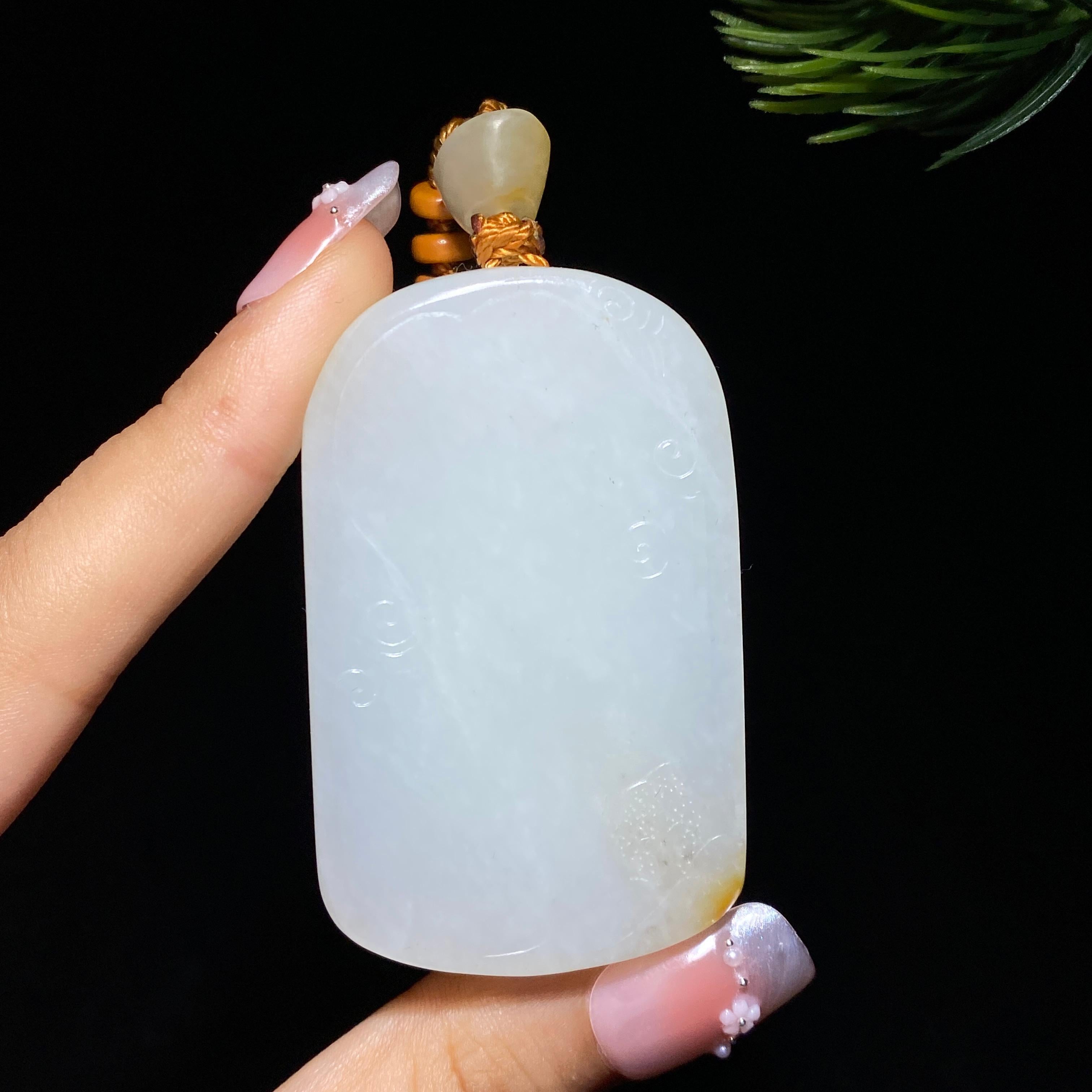 和田玉籽料观音（72.6g）