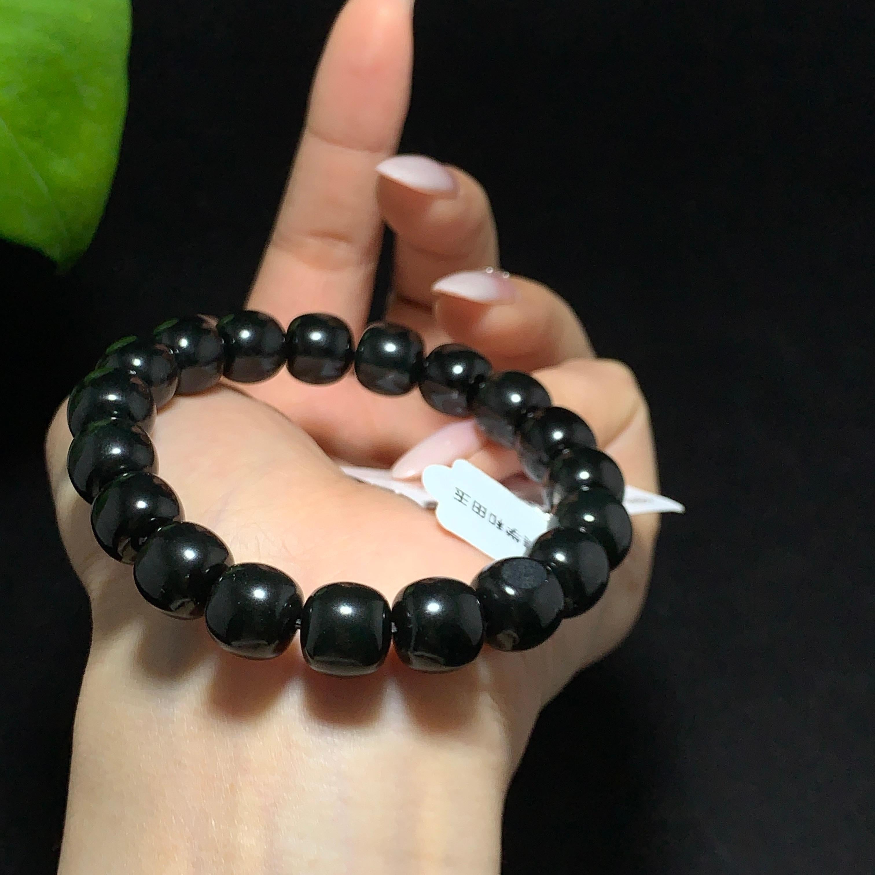 和田籽料黑青老型珠手串（43.9g）