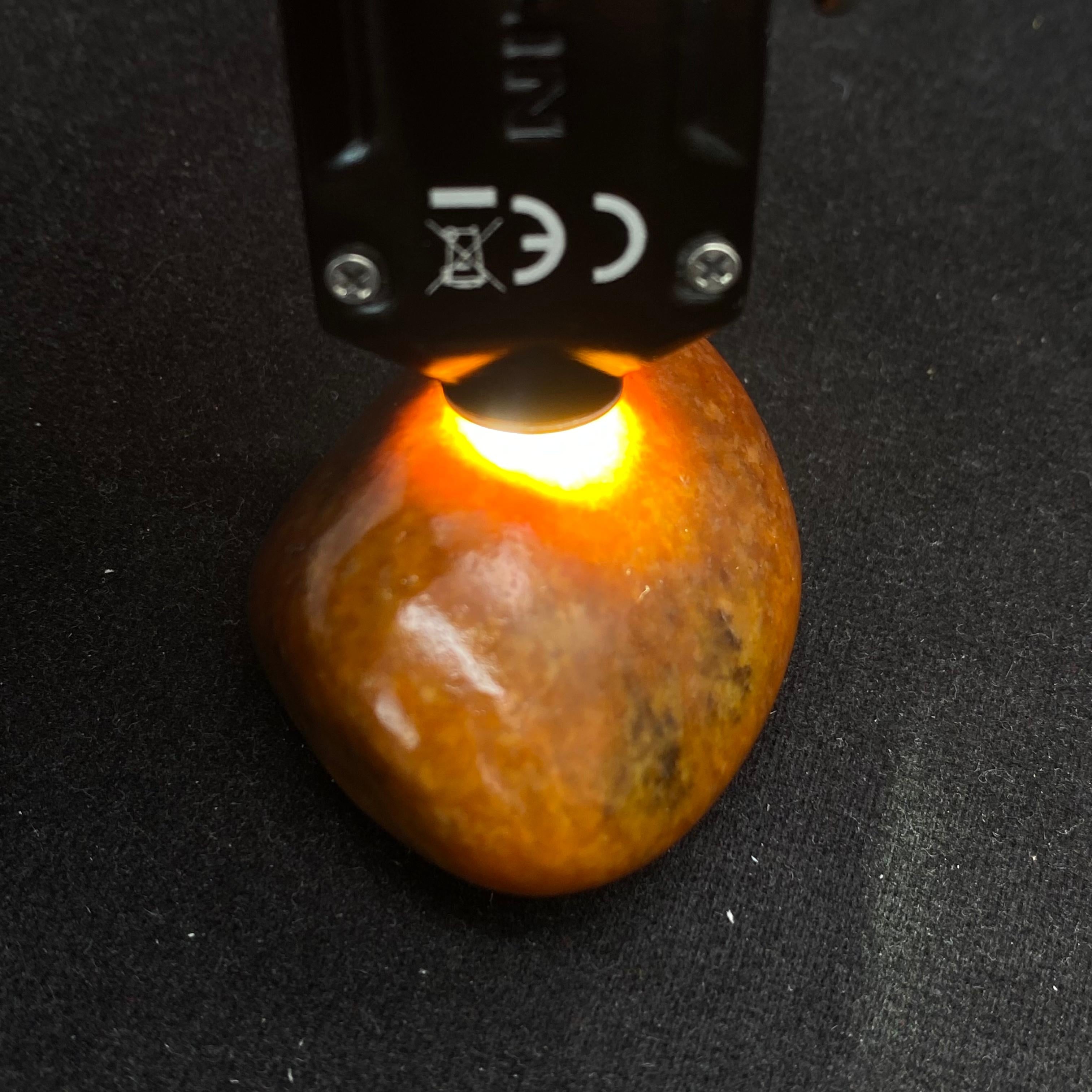 和田玉红沁皮籽料原石（51.5g）