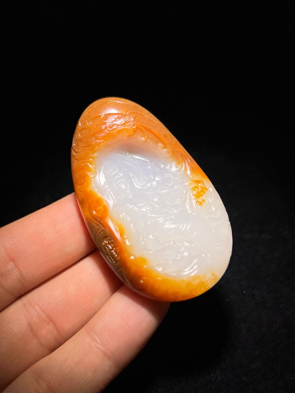 和田玉籽料观音（46.3g）