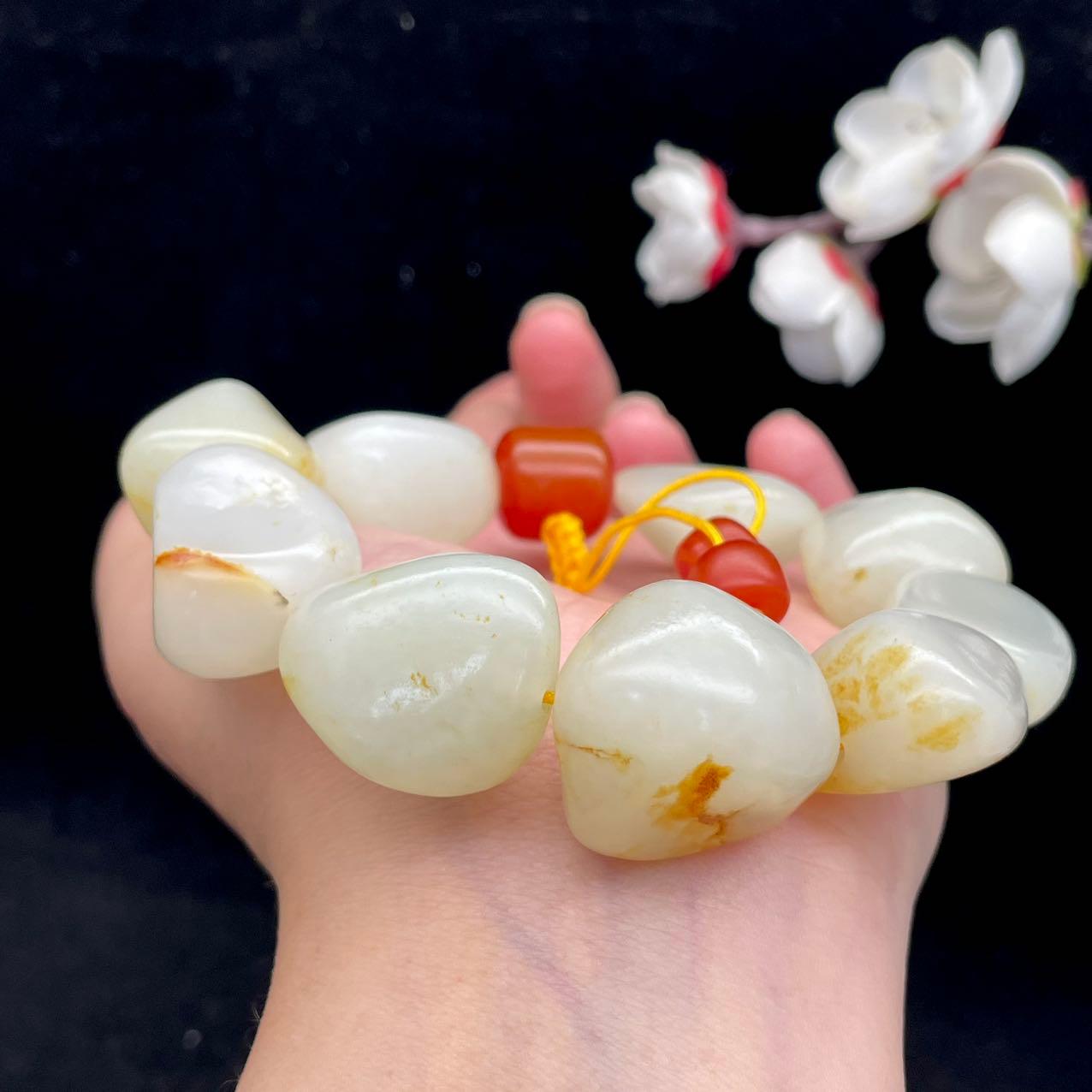 和田玉洒金皮籽料【精品手串】（105g）