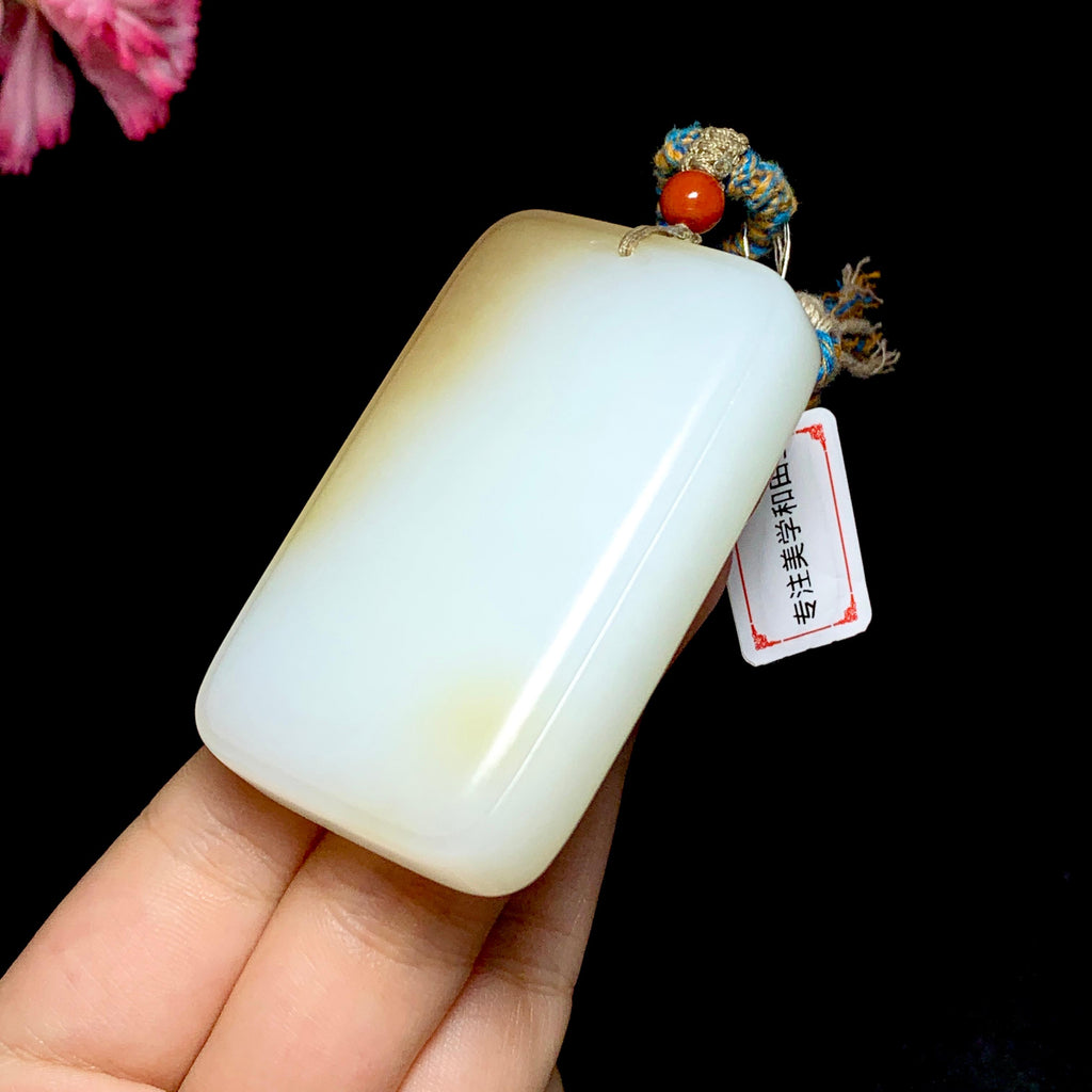 和田山料羊脂糖白玉无事牌（103.3g）