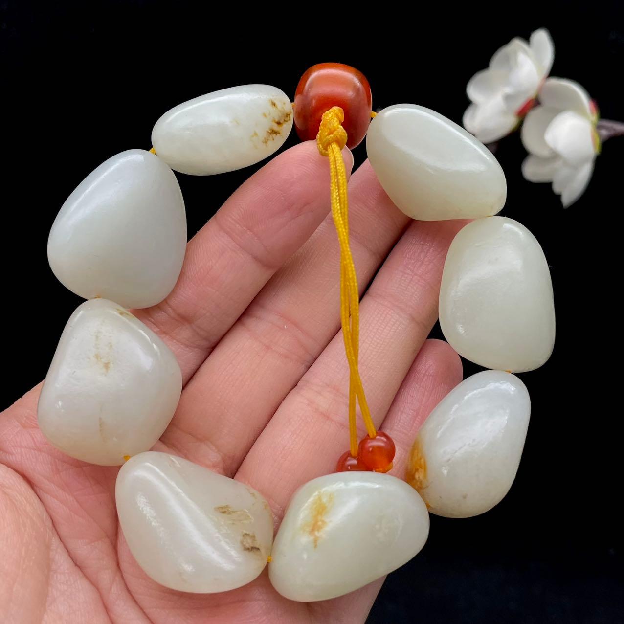 和田玉黄皮籽料【精品手串】（104.9g）