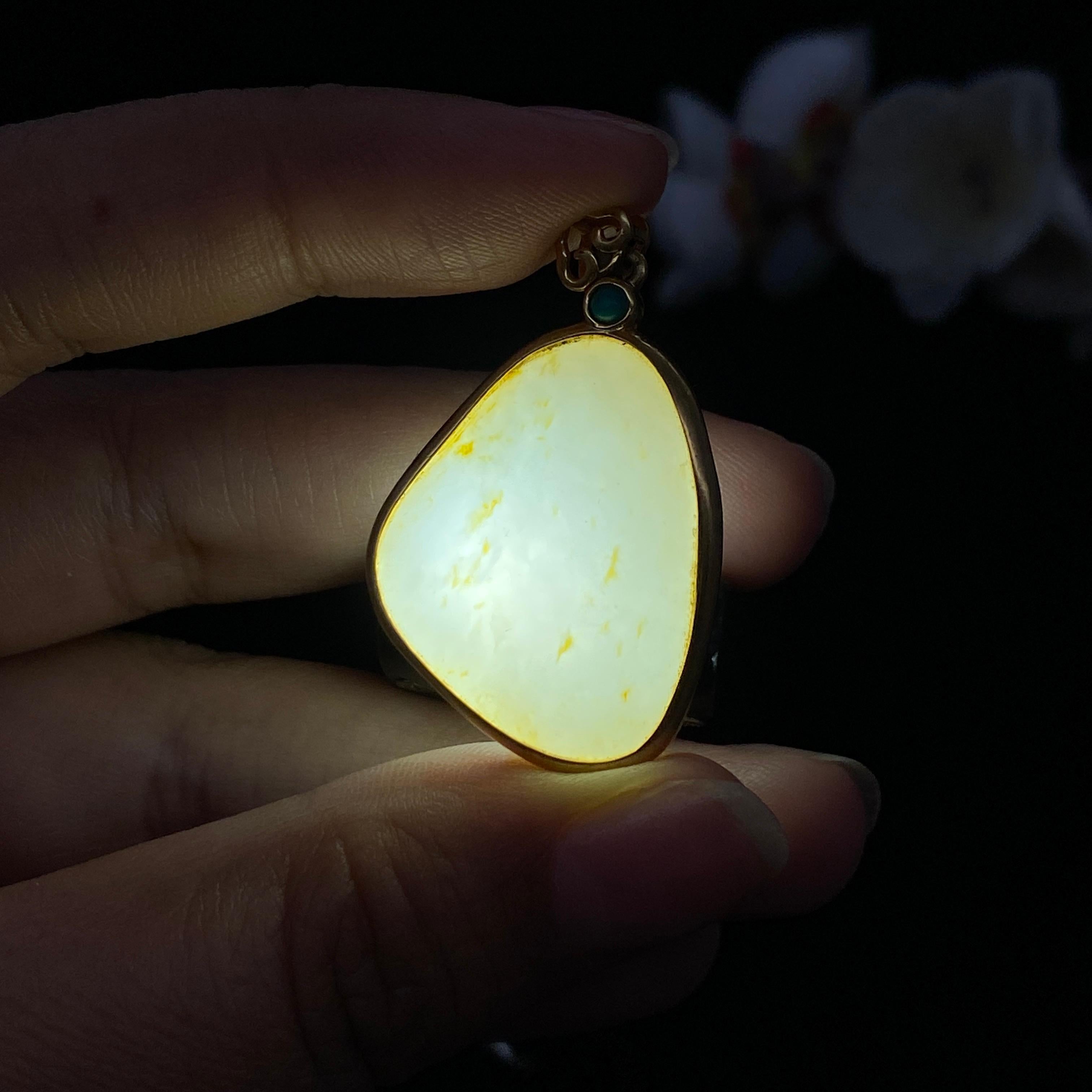 和田玉白玉籽料包金挂件（10.3g）