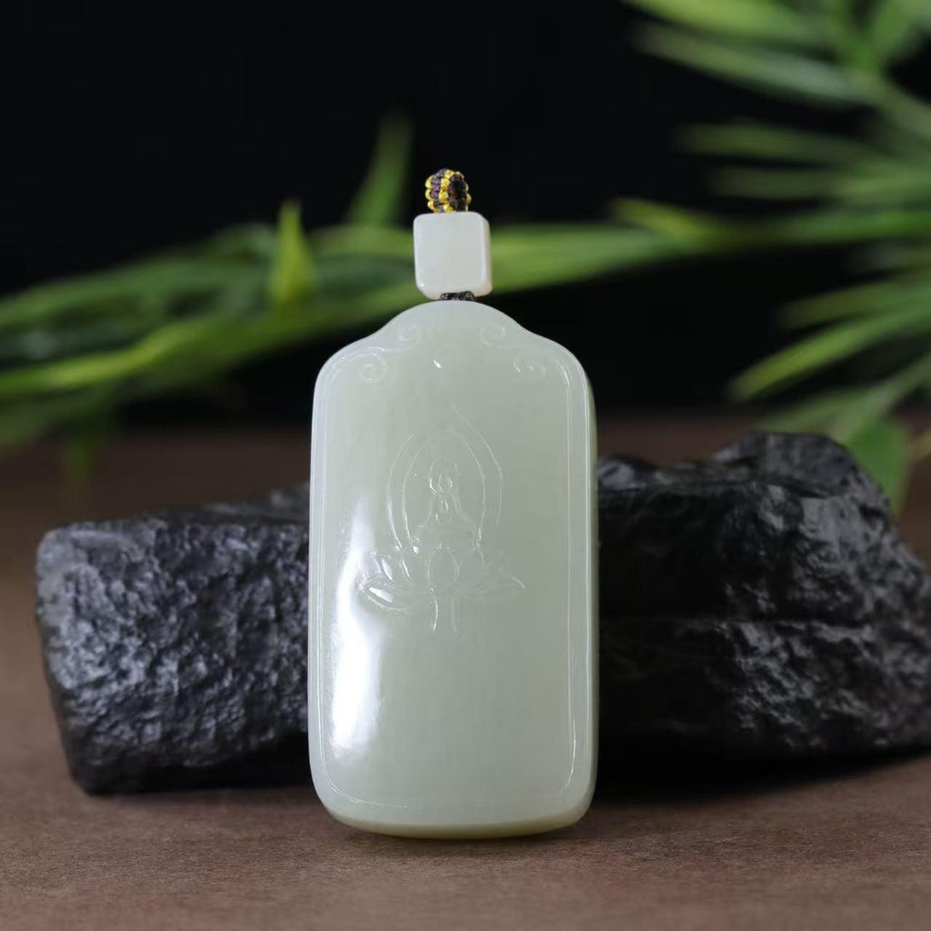 和田玉白玉洒金皮无事牌（70.7g）