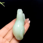 和田玉满翠马到成功手把件（69.3g）