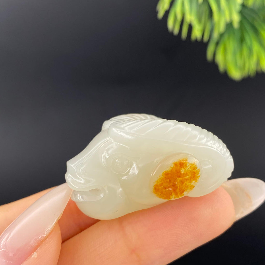 和田玉籽料牛气冲天（22.2g）